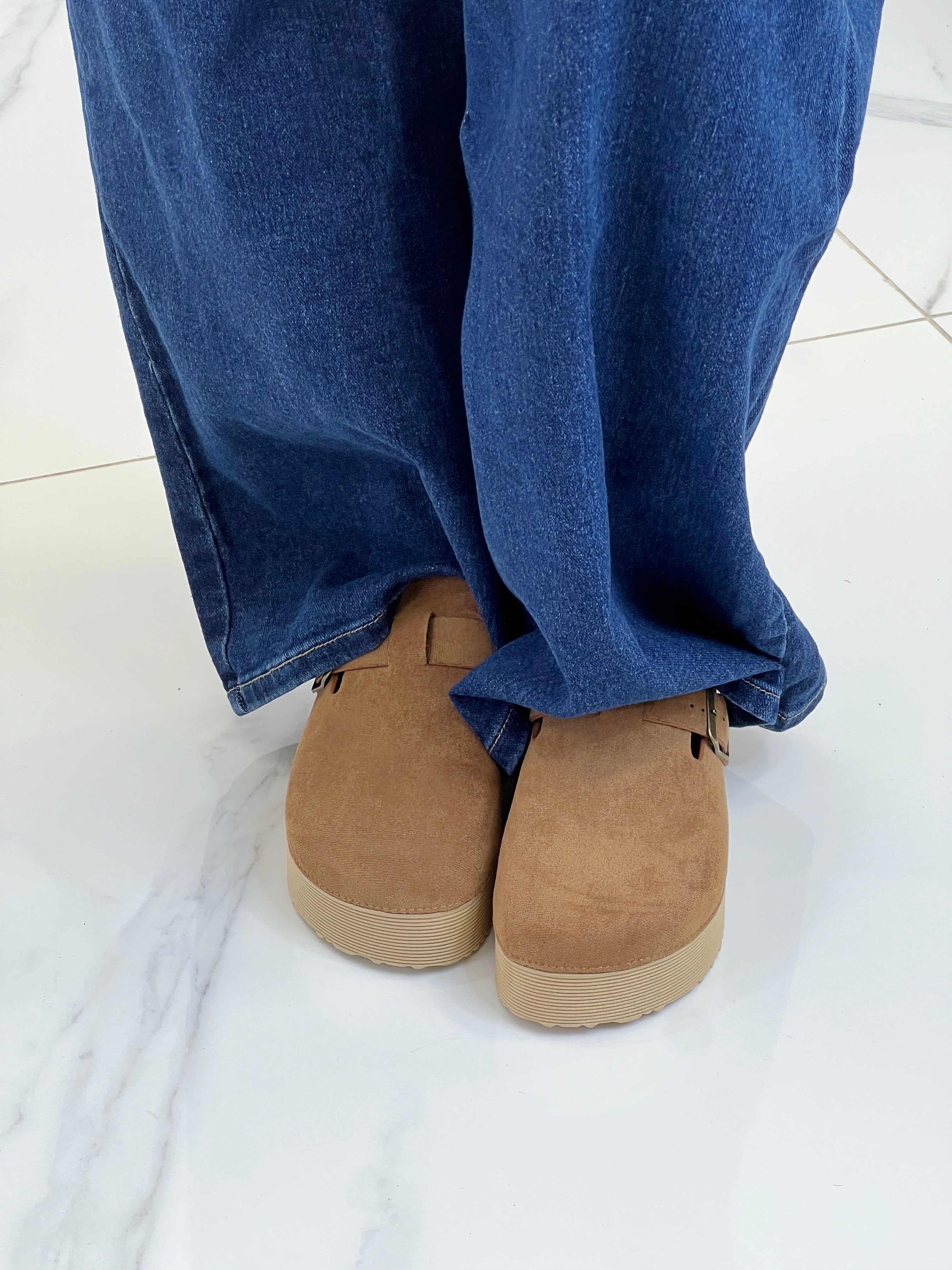 Zueco plataforma serraje