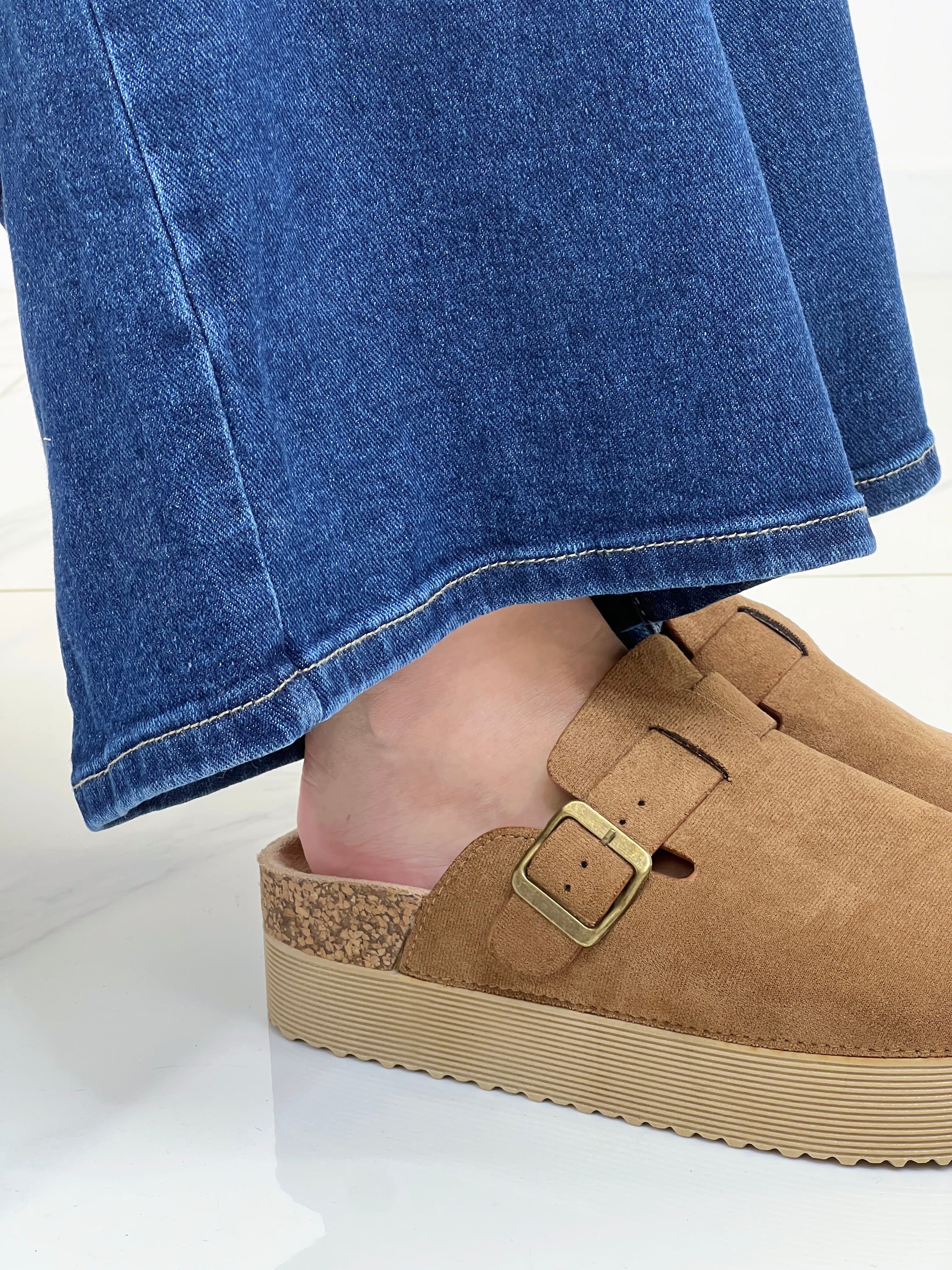 Zueco plataforma serraje