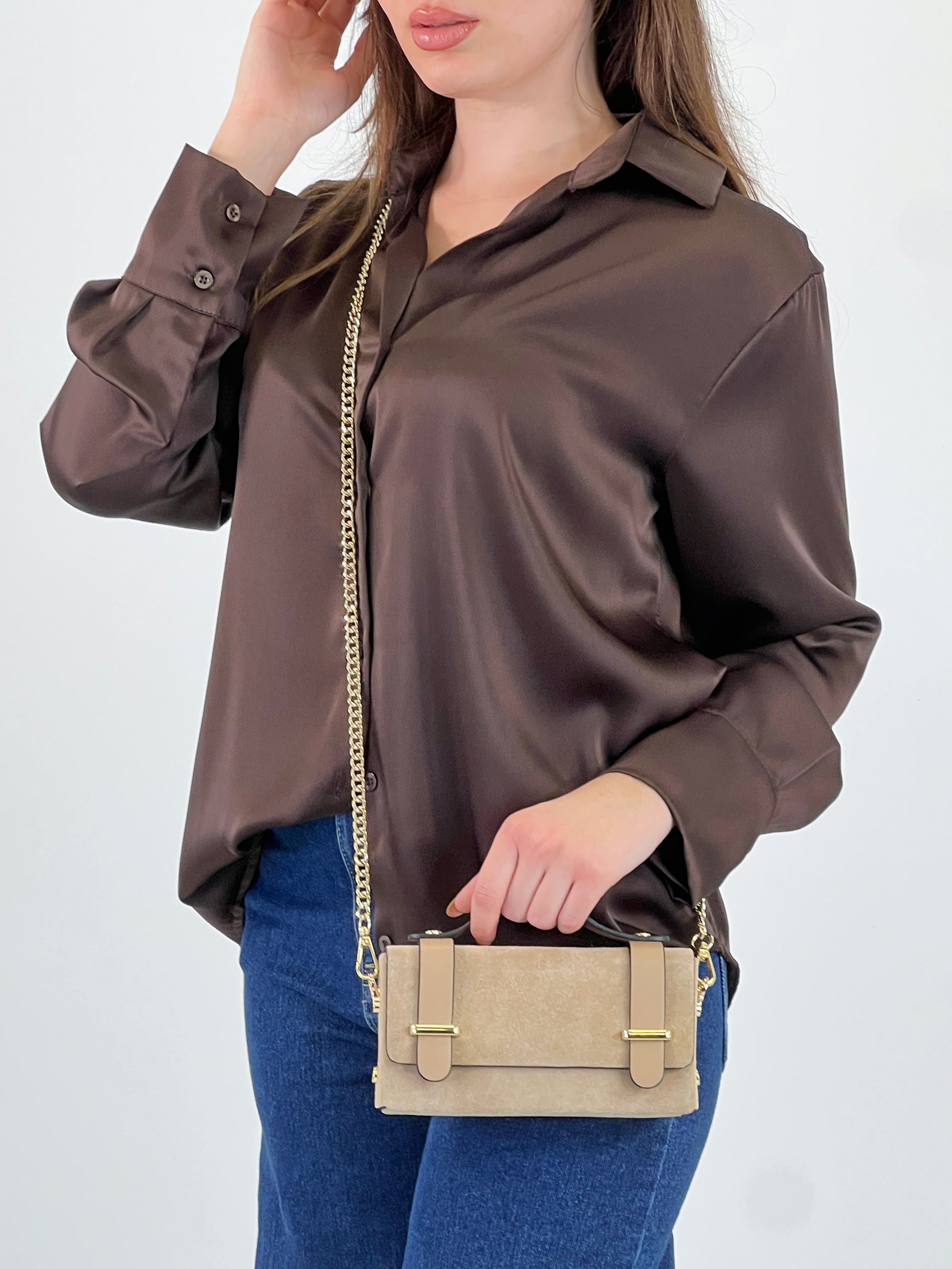 Bolso de piel correas