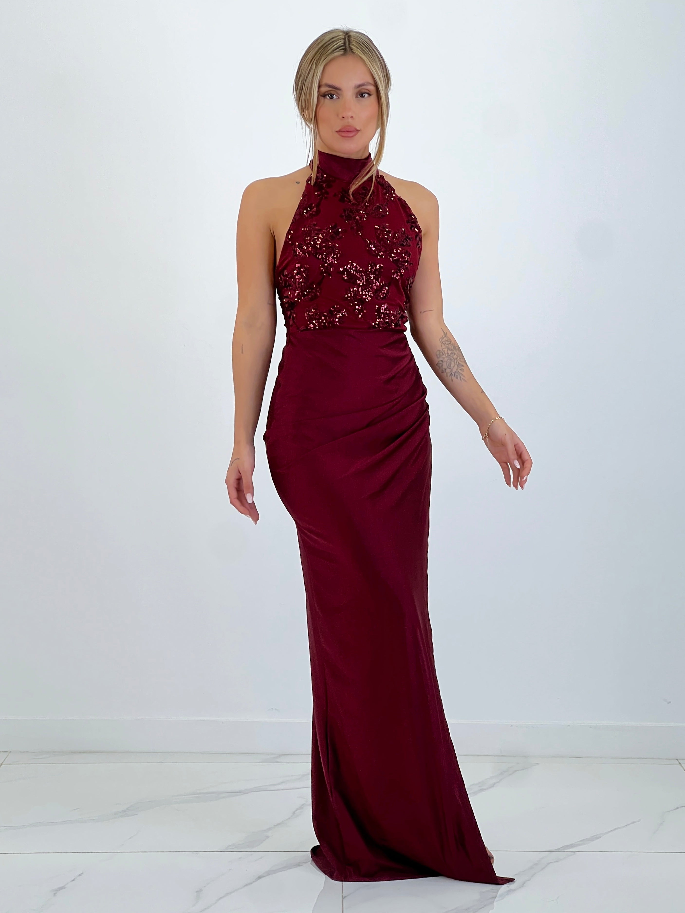 Vestido raso halter lentejuelas