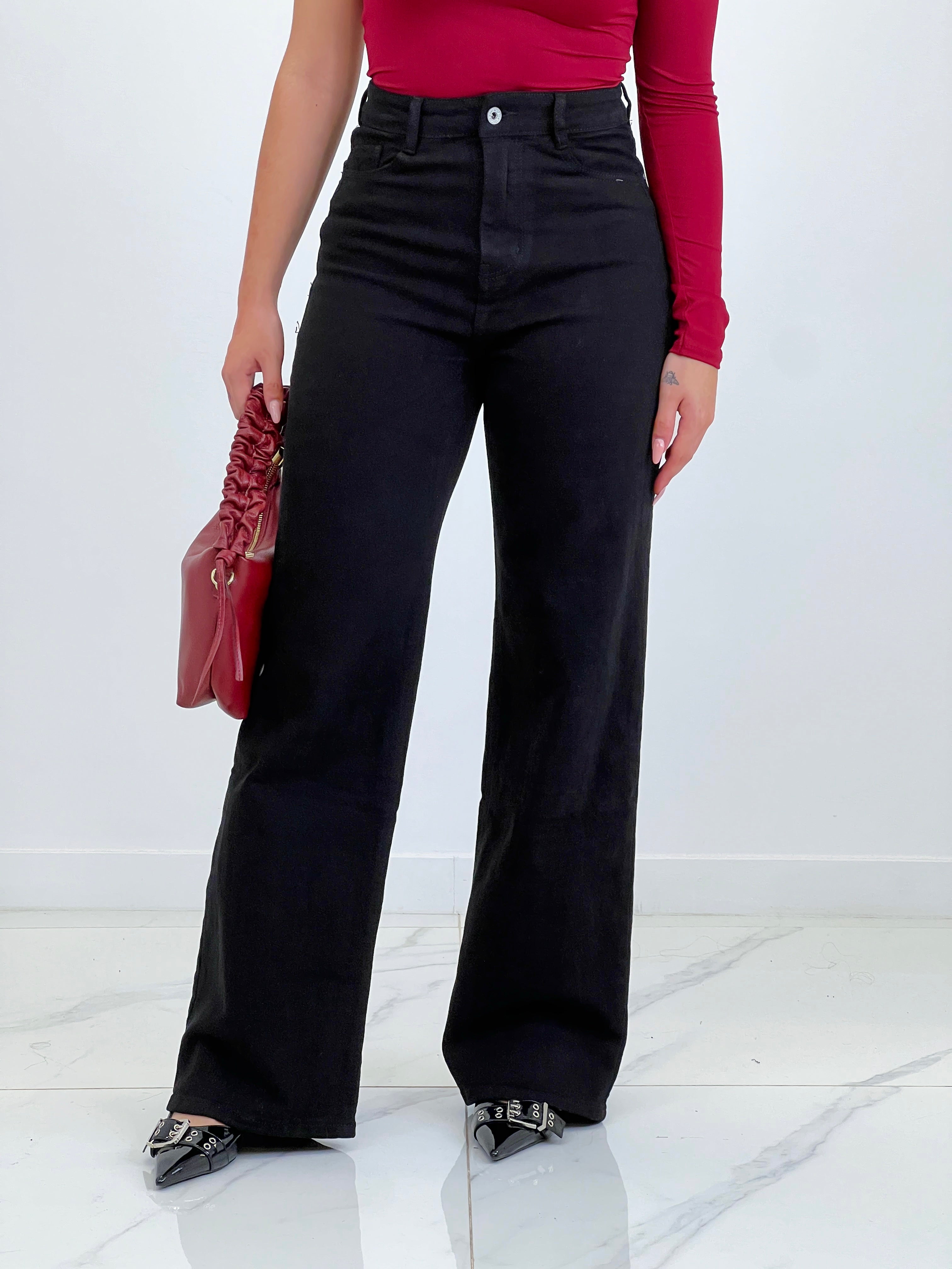 Wide-leg pants