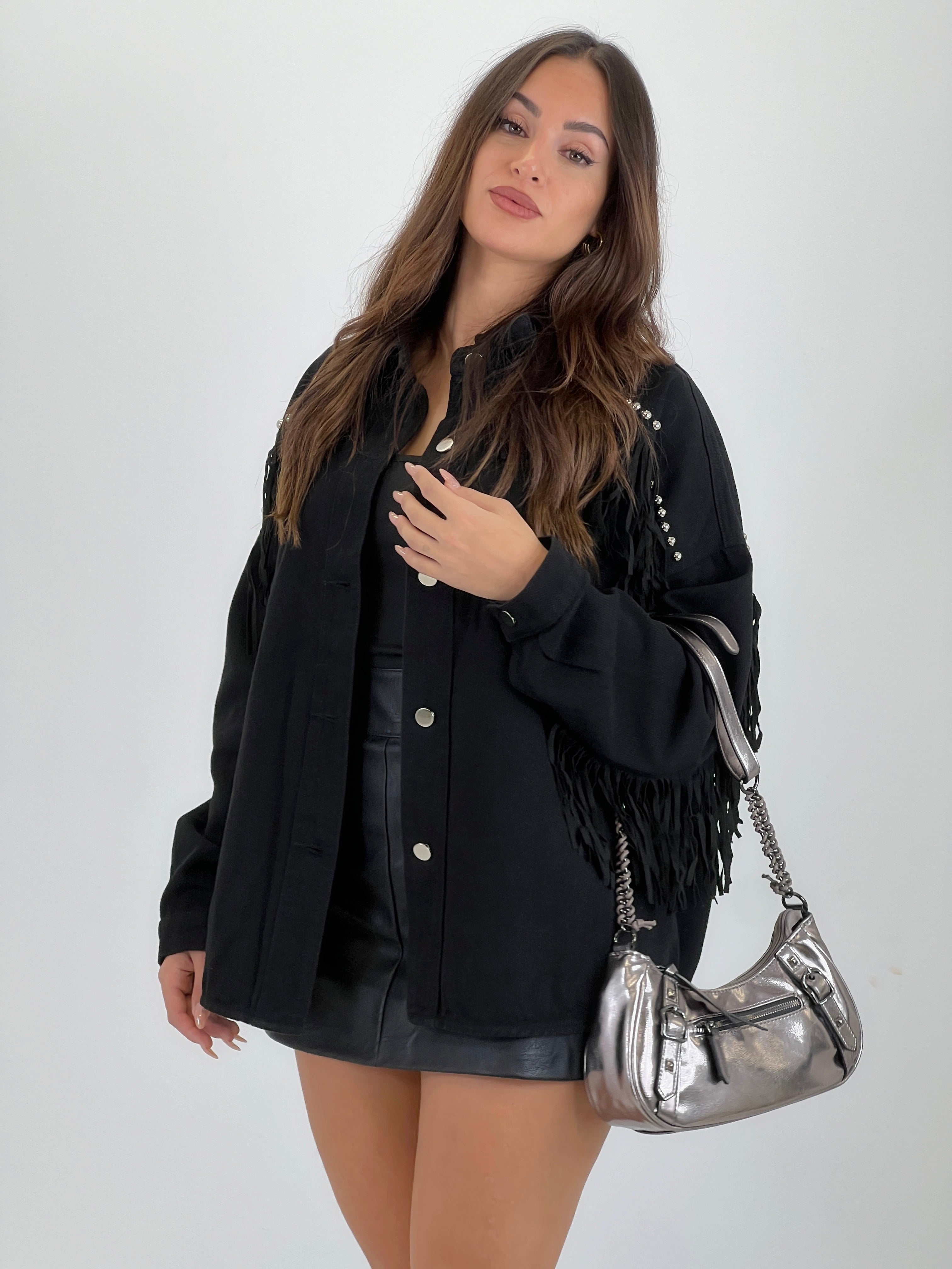 Sobrecamisa denim tachuelas