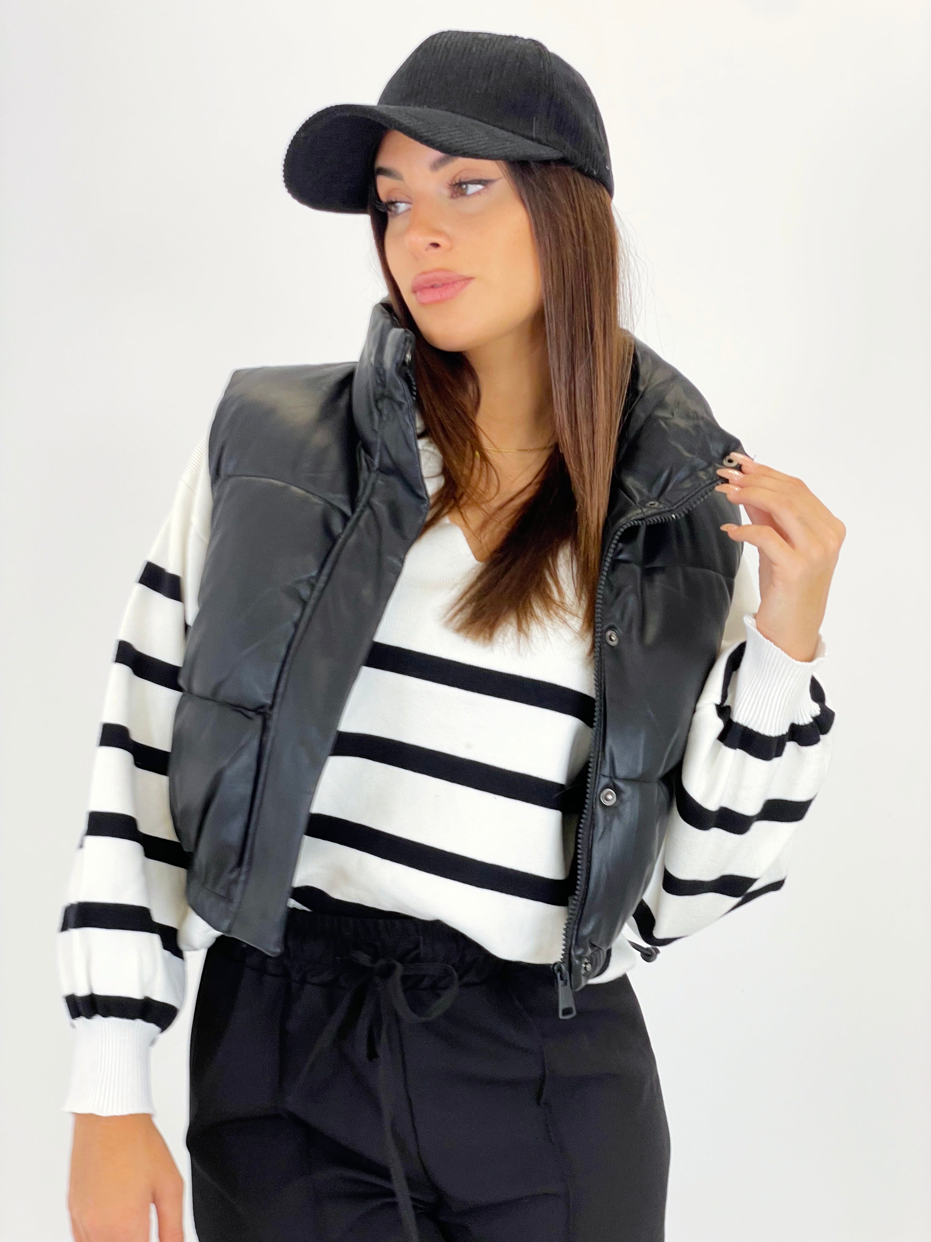 Gilet imbottito effetto pelle