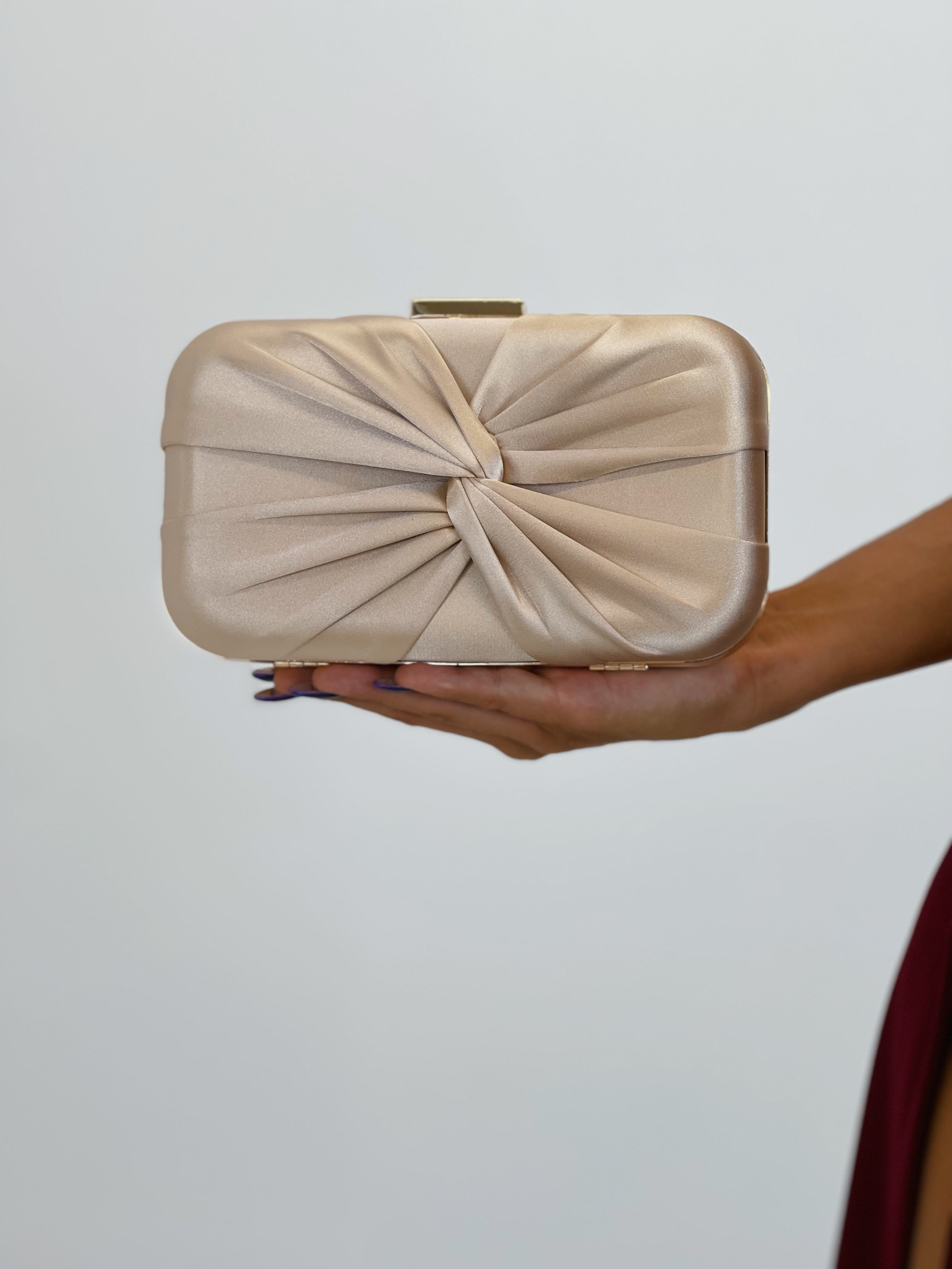 Bolso de mano Nudo Raso