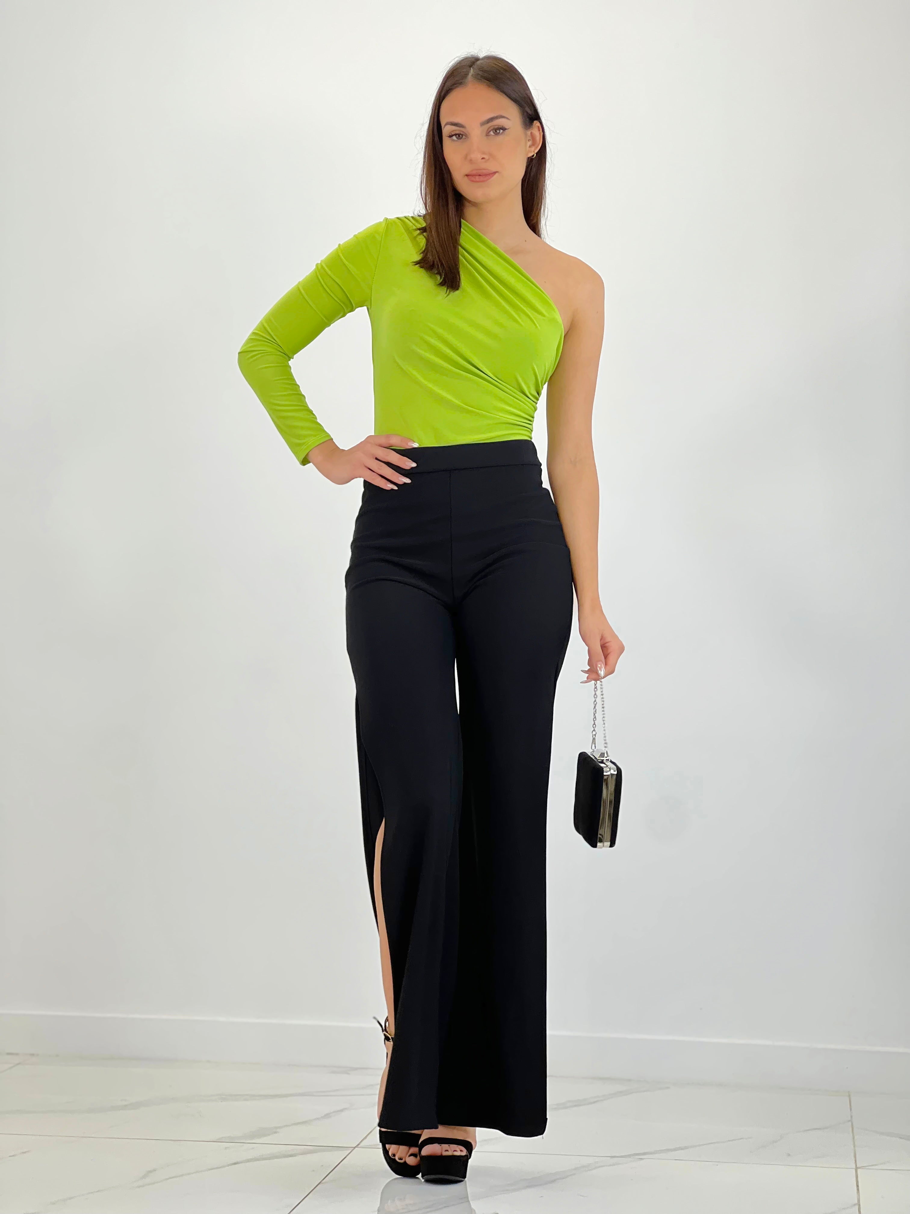 Body asimétrico frunces