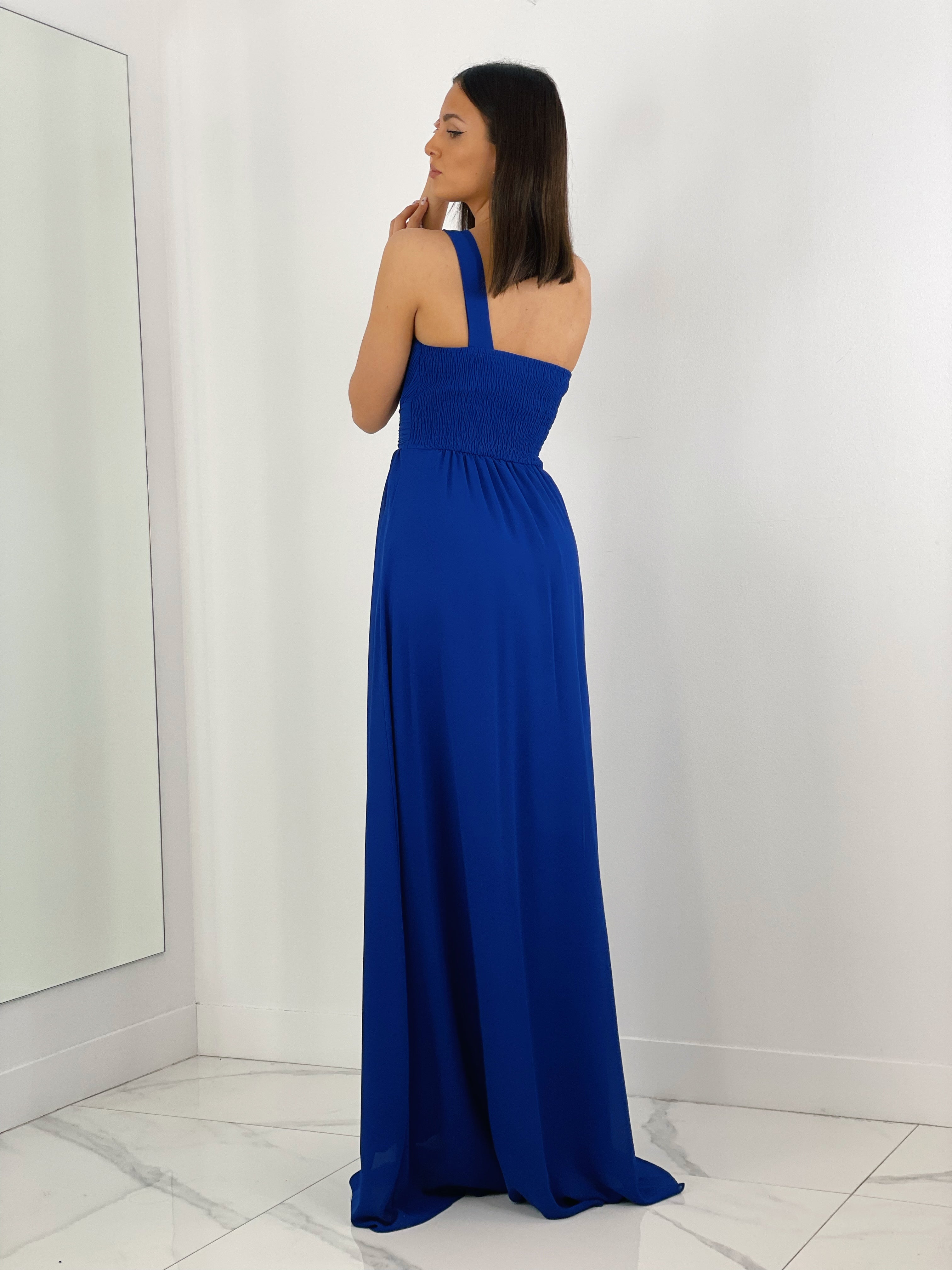 Vestido de ceremonia de escote asimétrico y drapeado color azul klein | Zebra&Maduixa