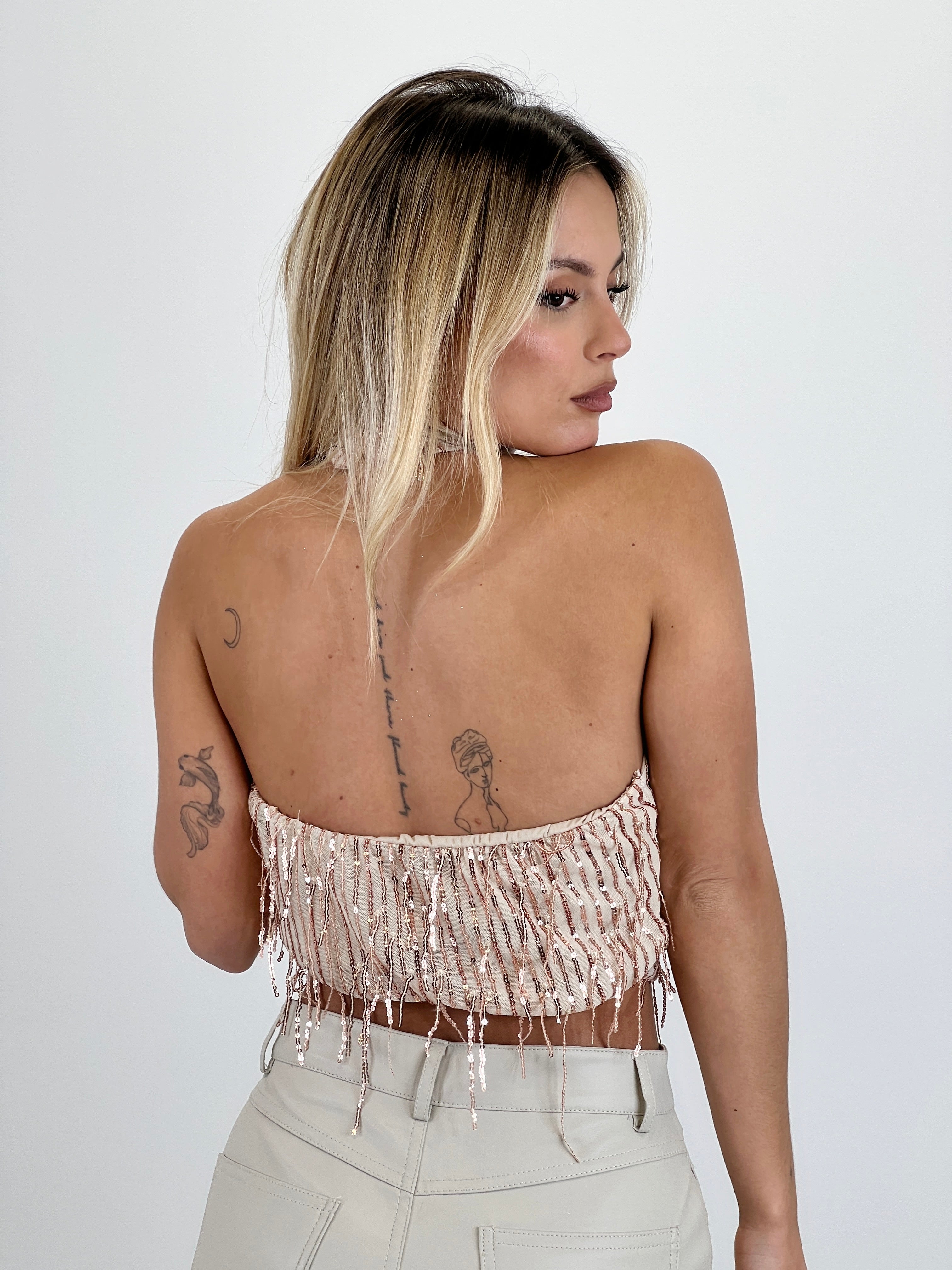 Top halter lentejuelas