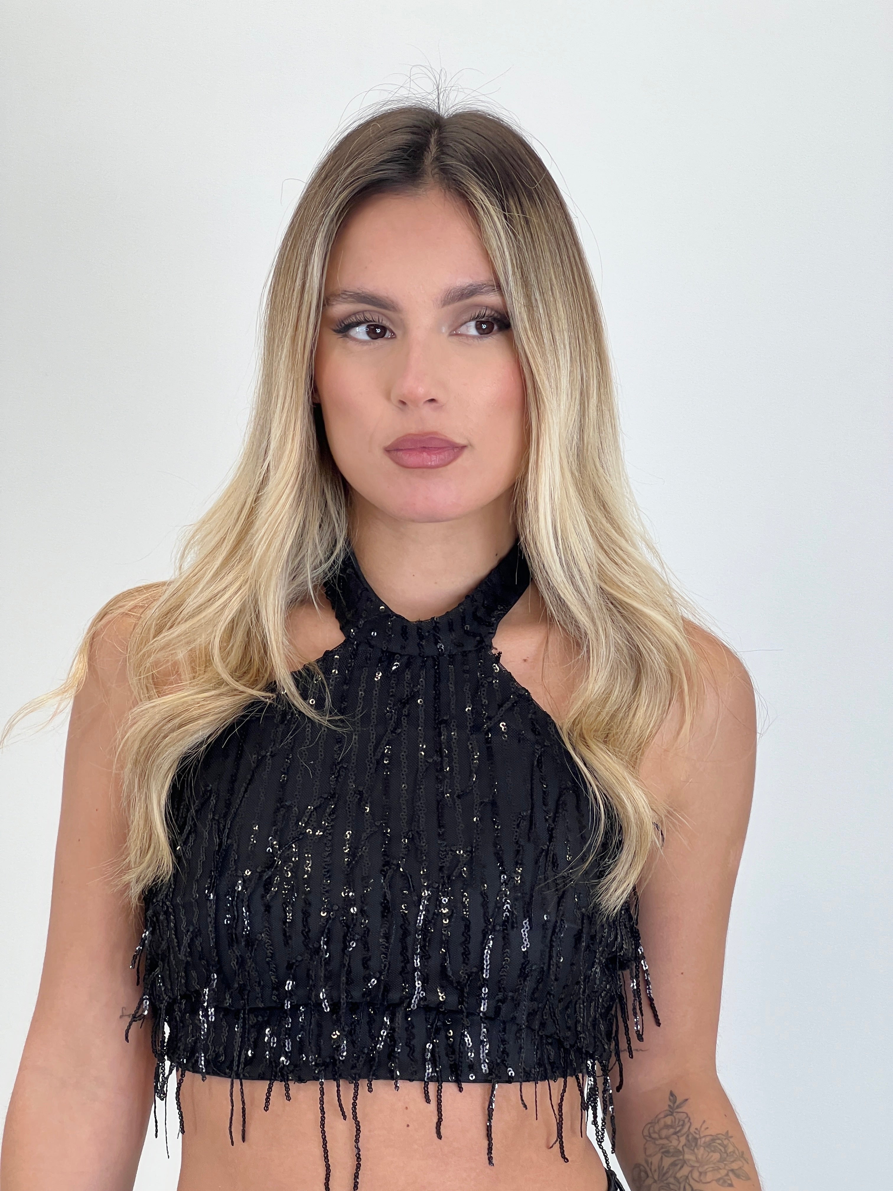 Top halter lentejuelas