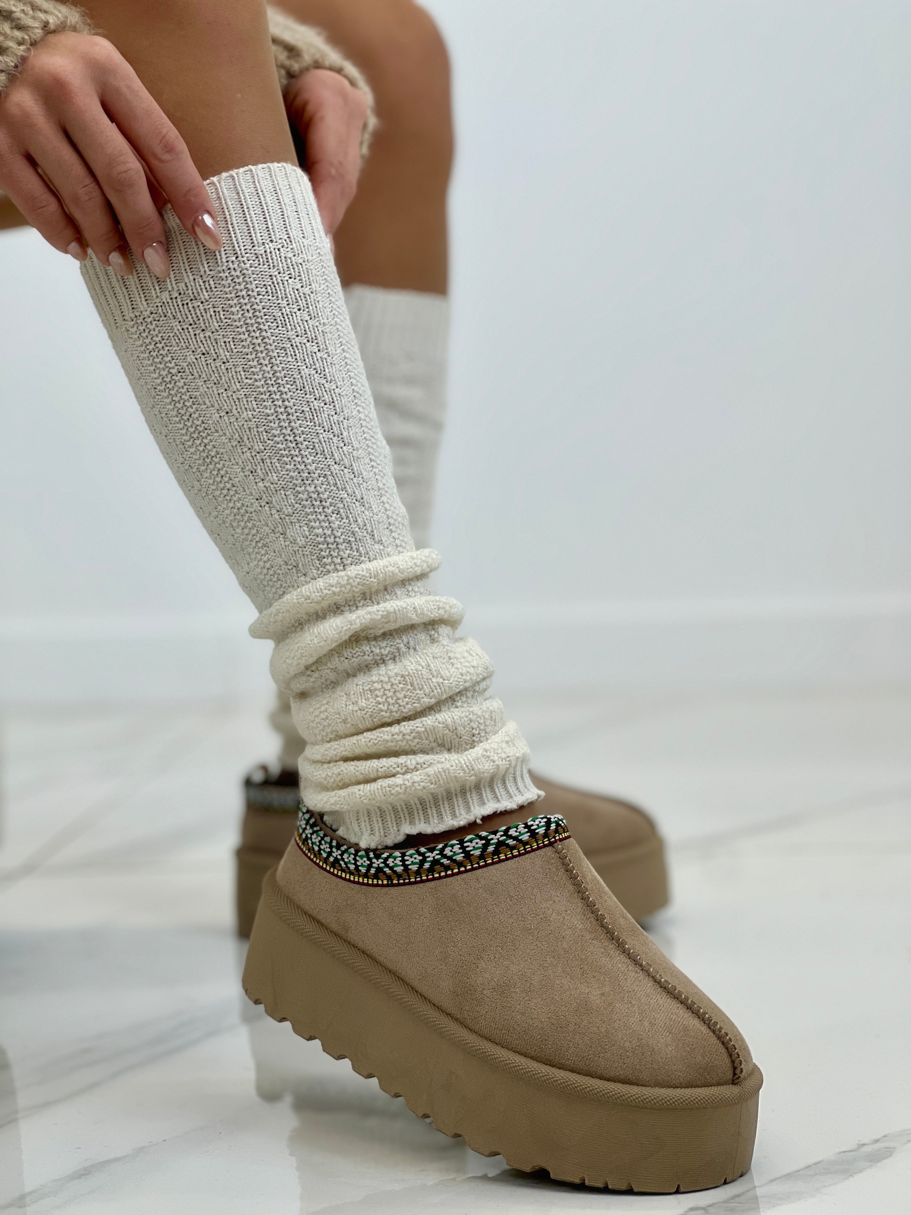 Zueco plataforma pelo