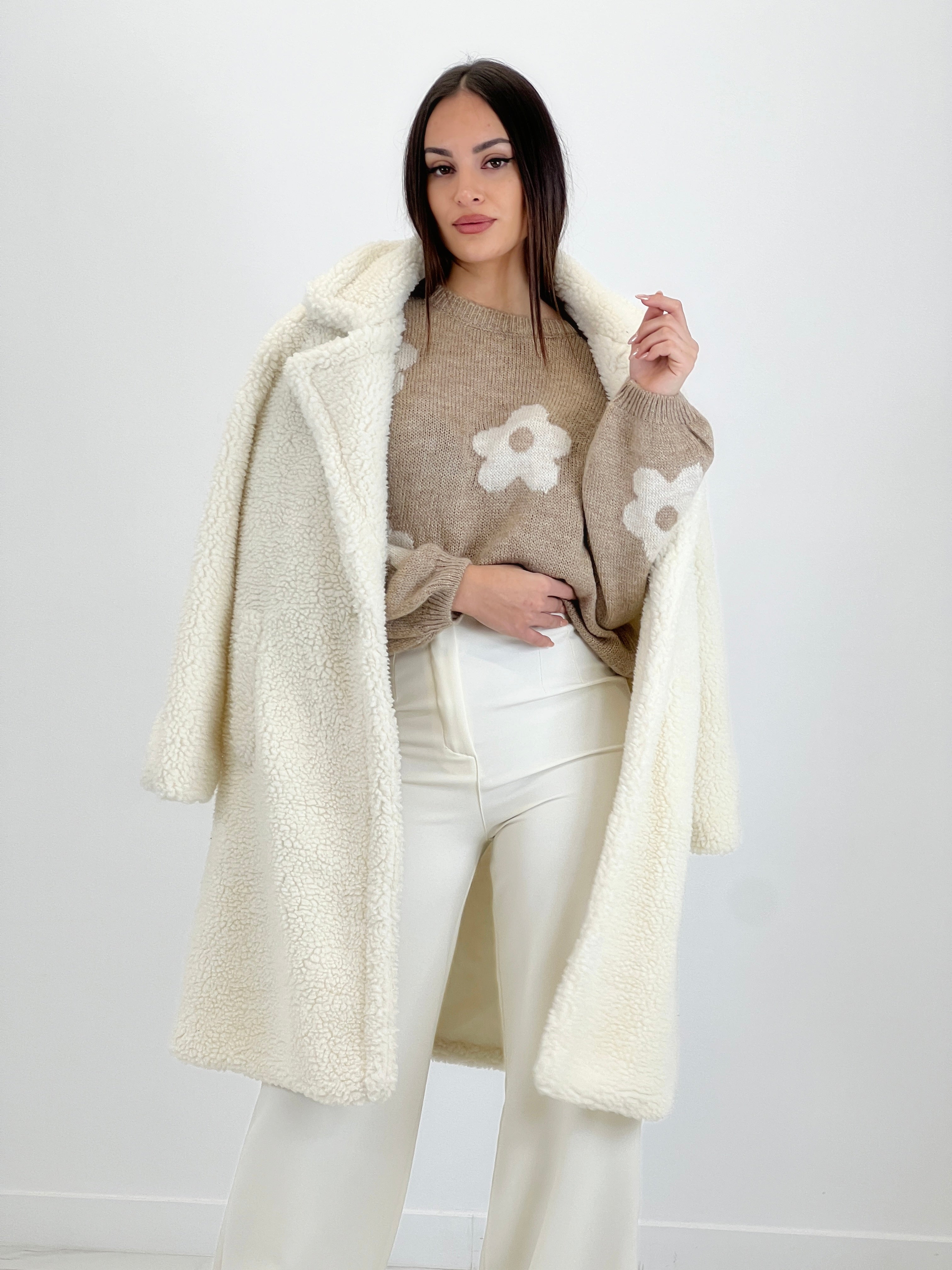 Jersey flores bordadas