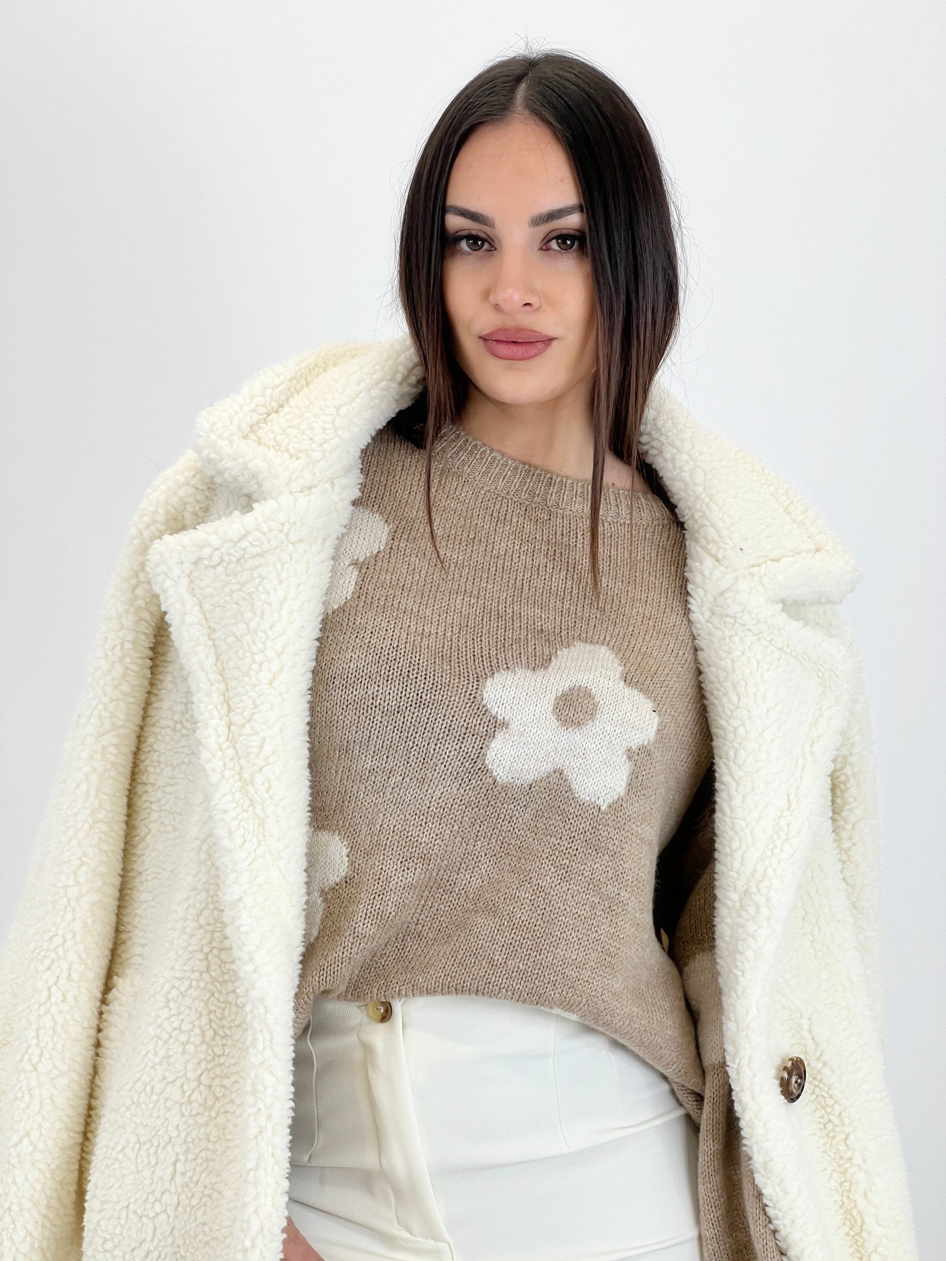 Jersey flores bordadas