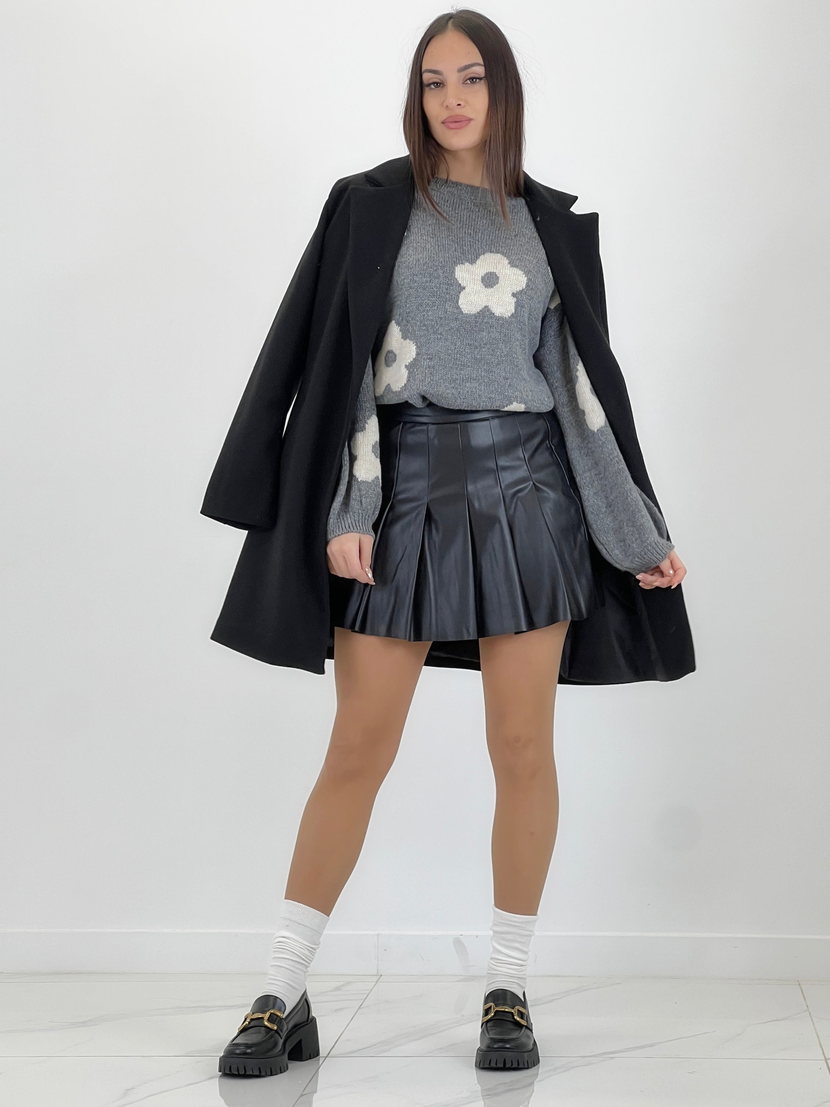 Jersey flores bordadas