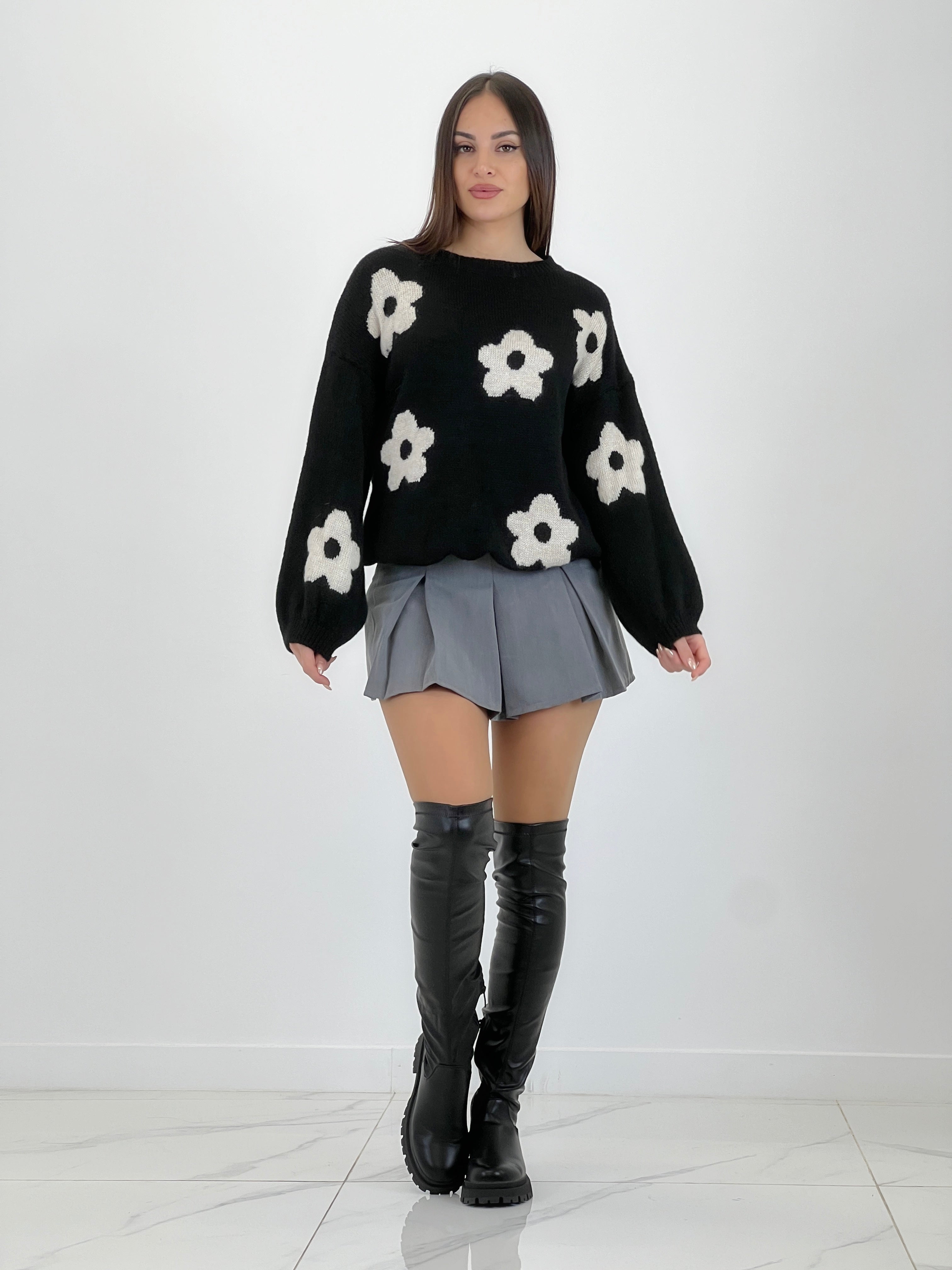 Jersey flores bordadas