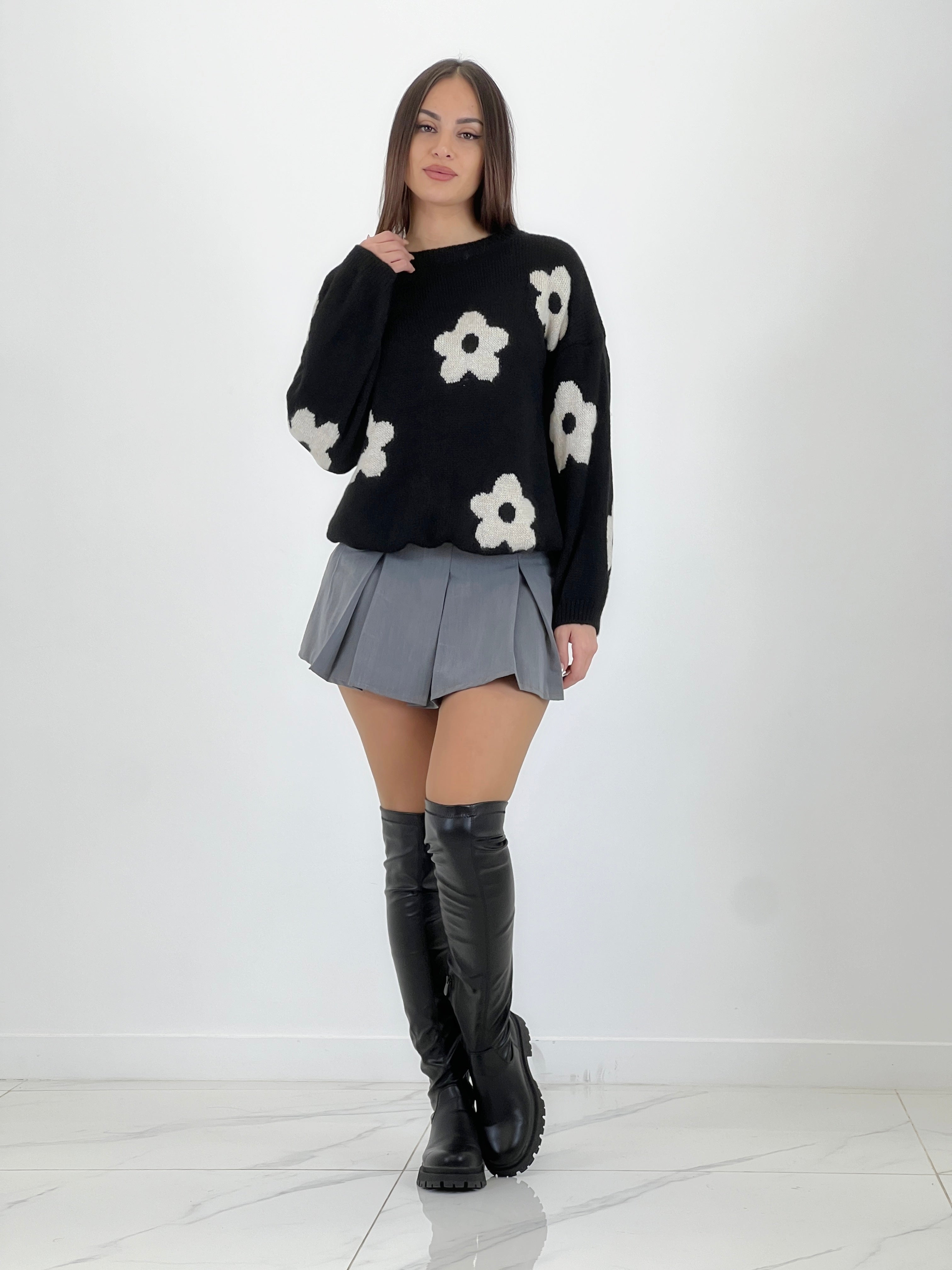 Jersey flores bordadas