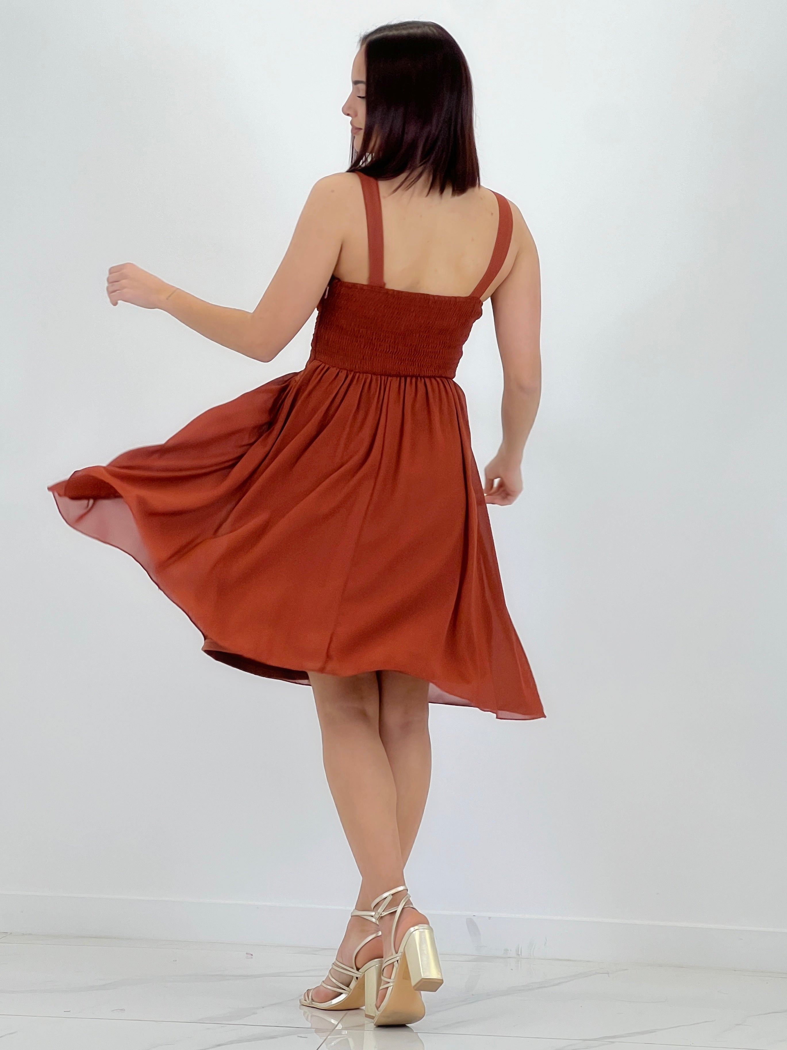 Vestido Elvia drapeado corto