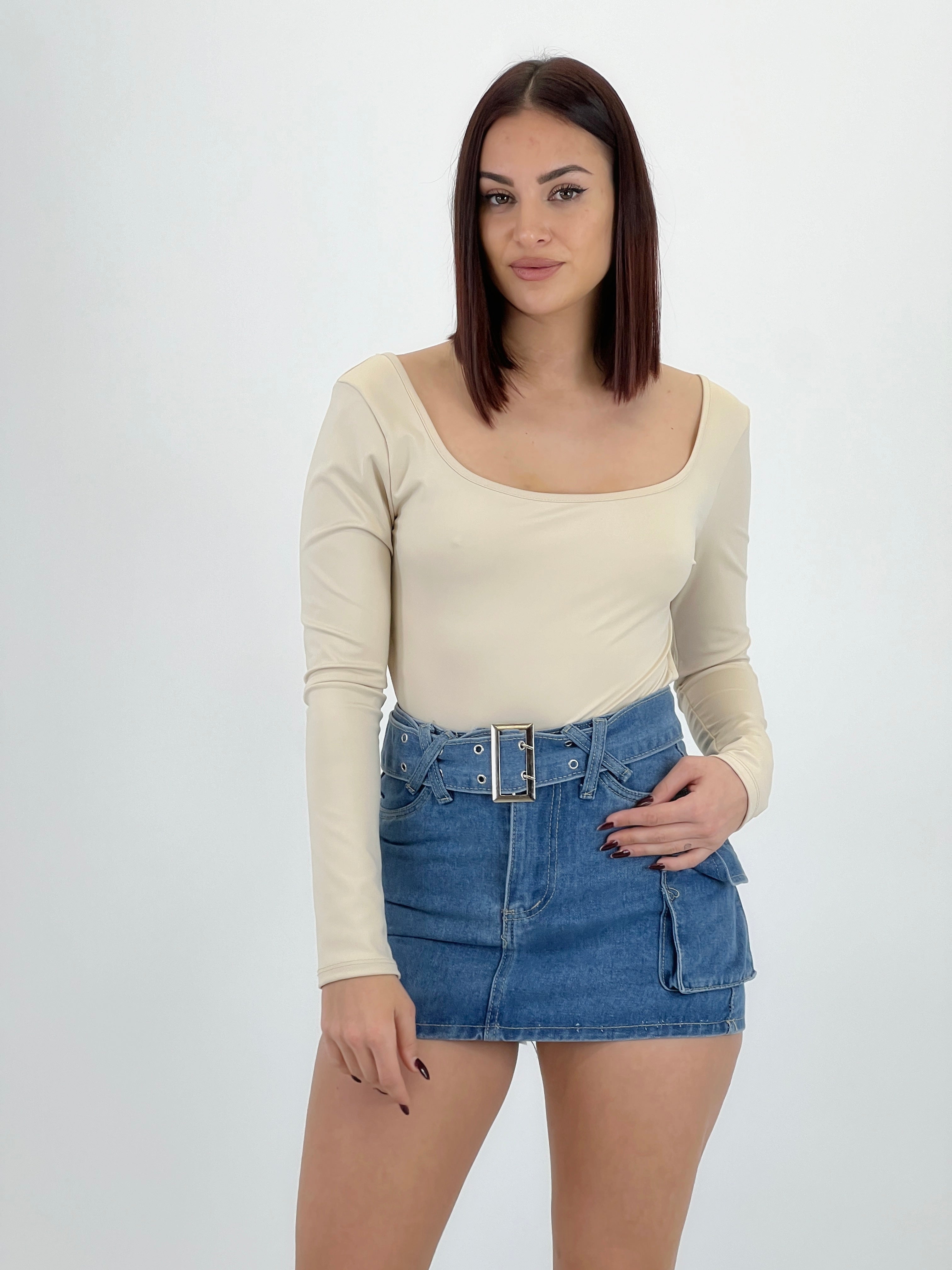 Body manga larga espalda descubierta