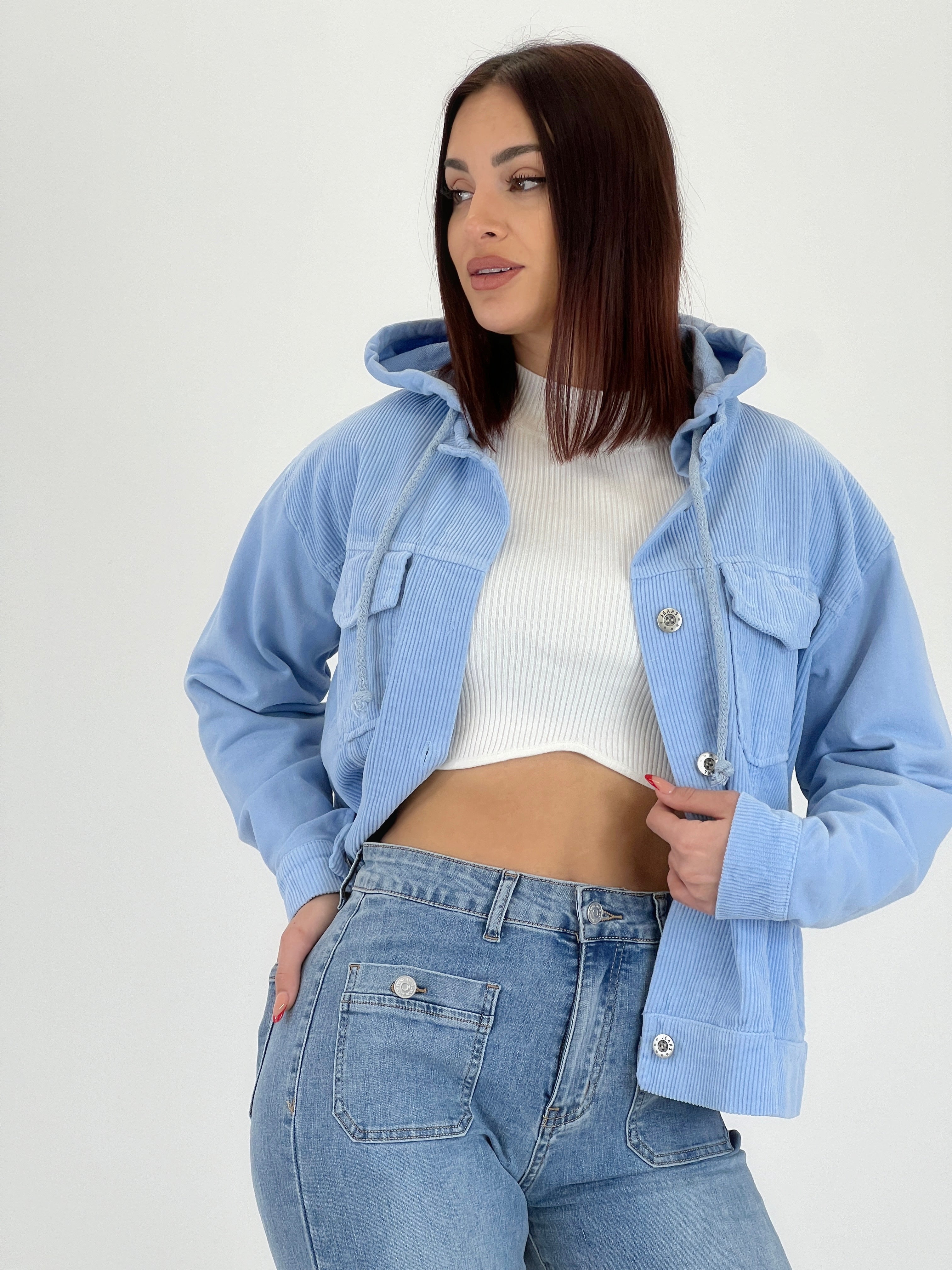 Chaqueta de pana capucha