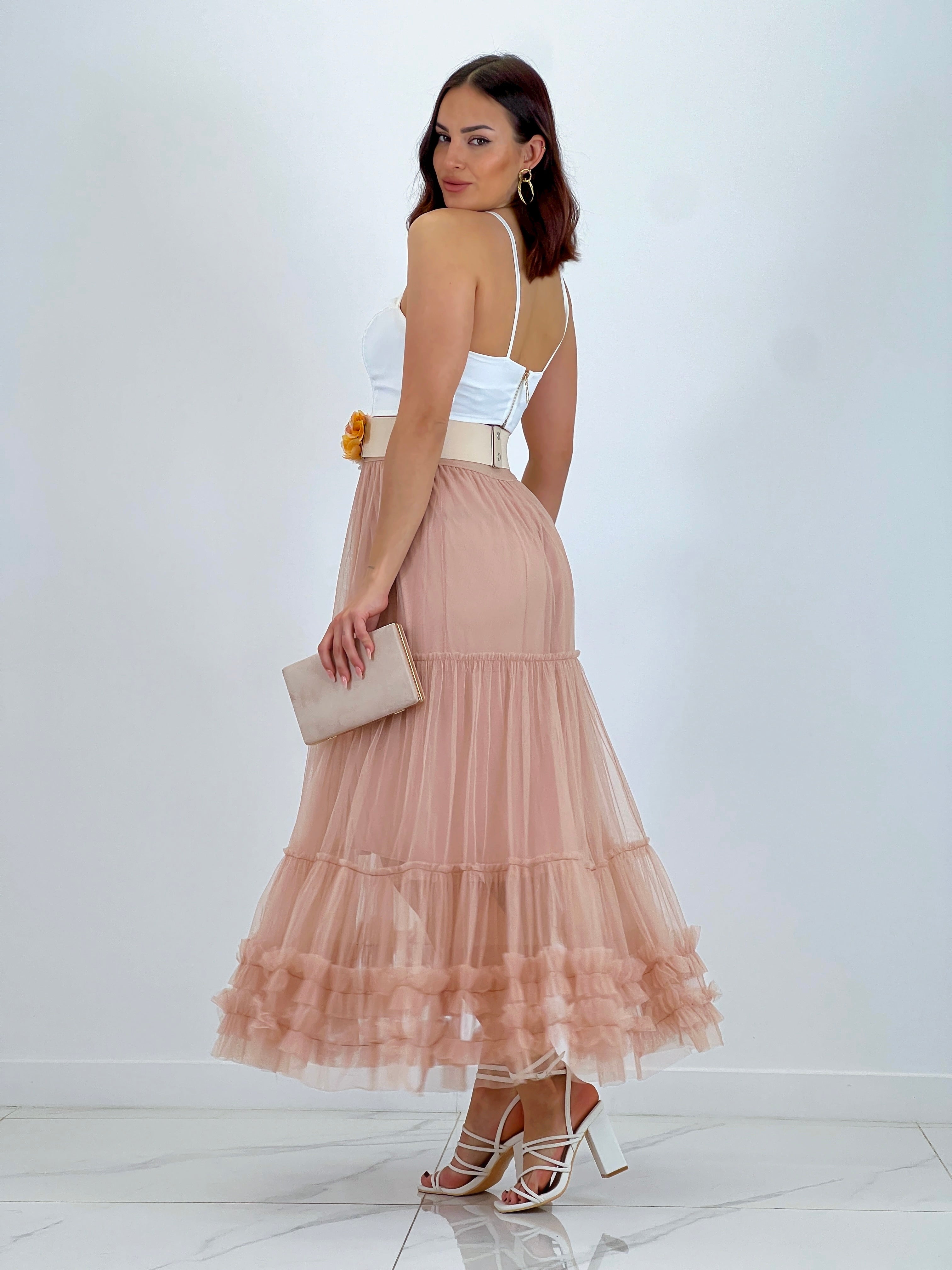 Falda de tul larga acabado rizado