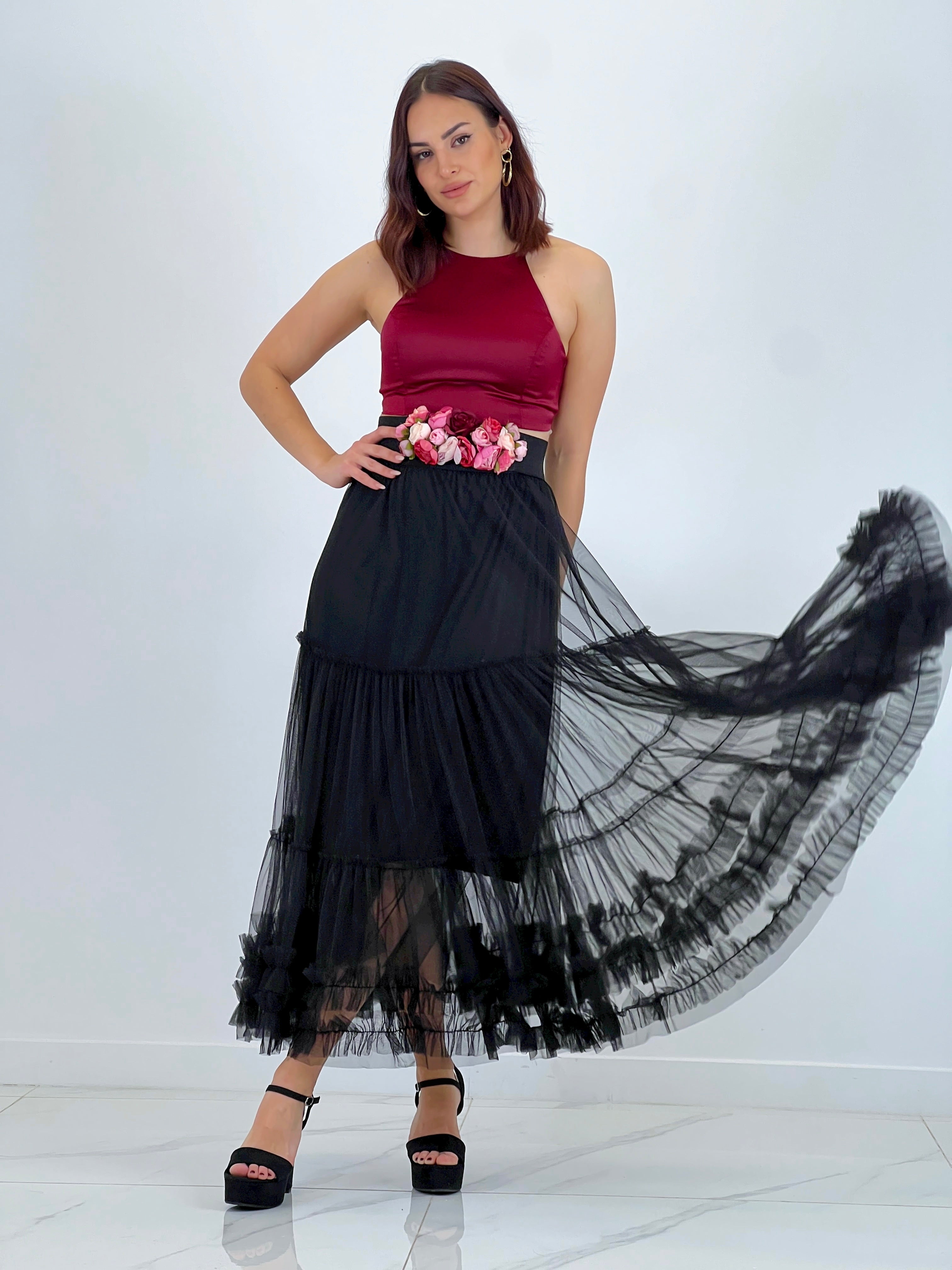 Falda de tul larga acabado rizado