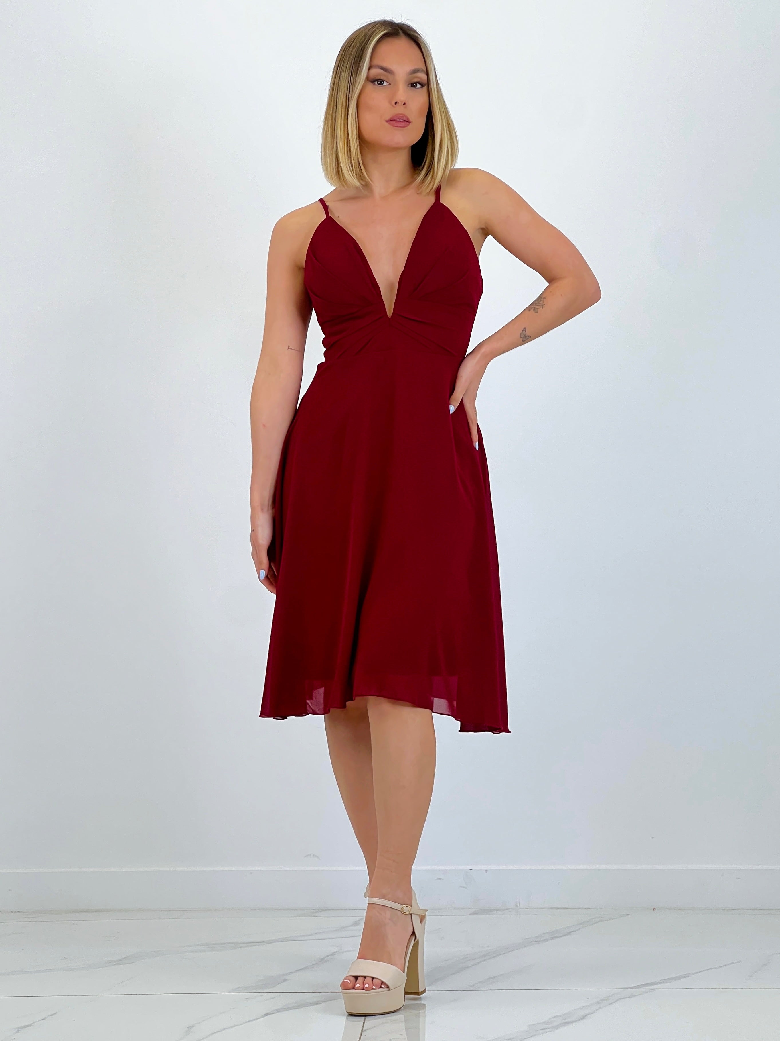 Vestido ceremonia Escote V corto