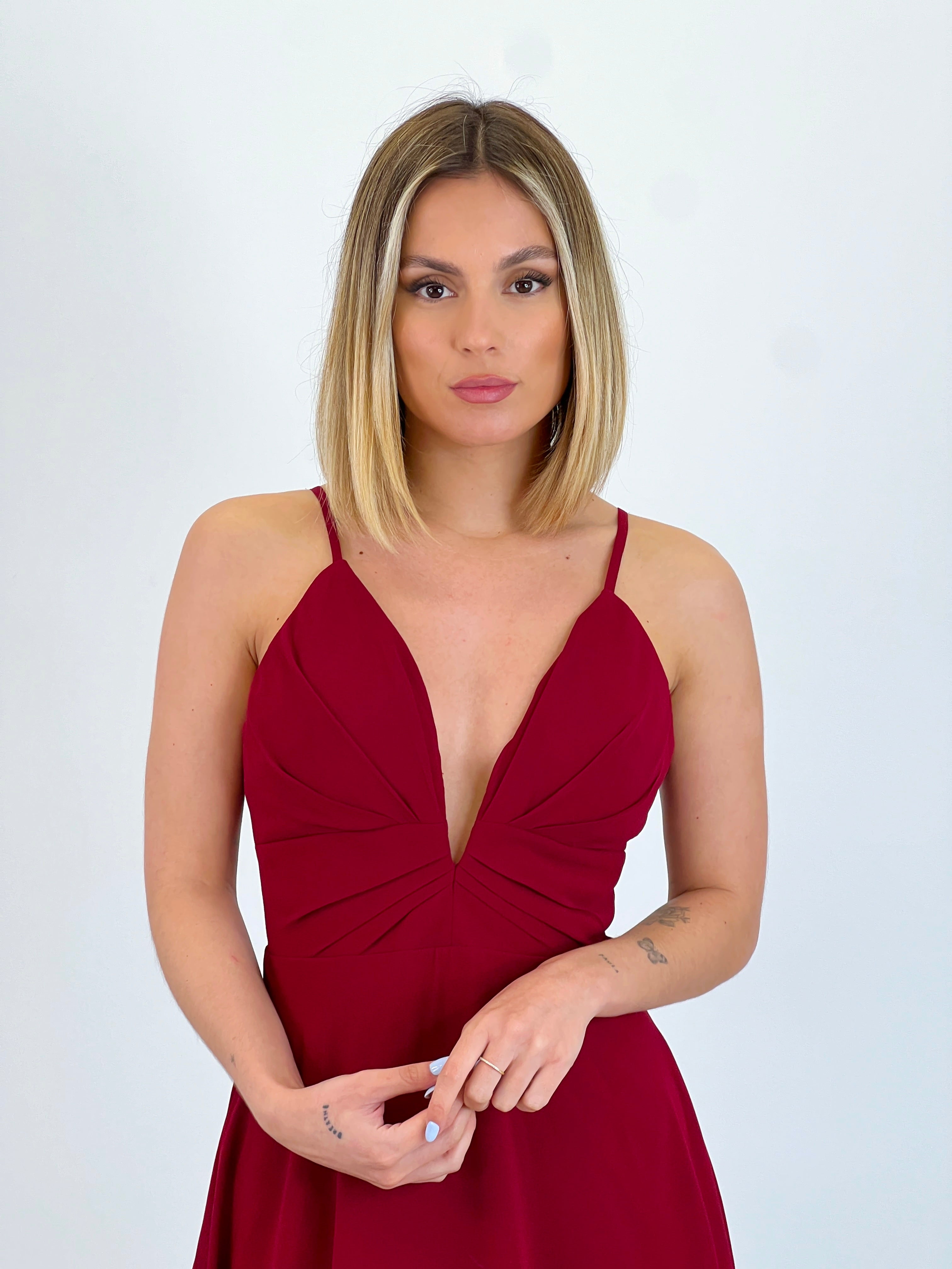 Vestido ceremonia Escote V corto