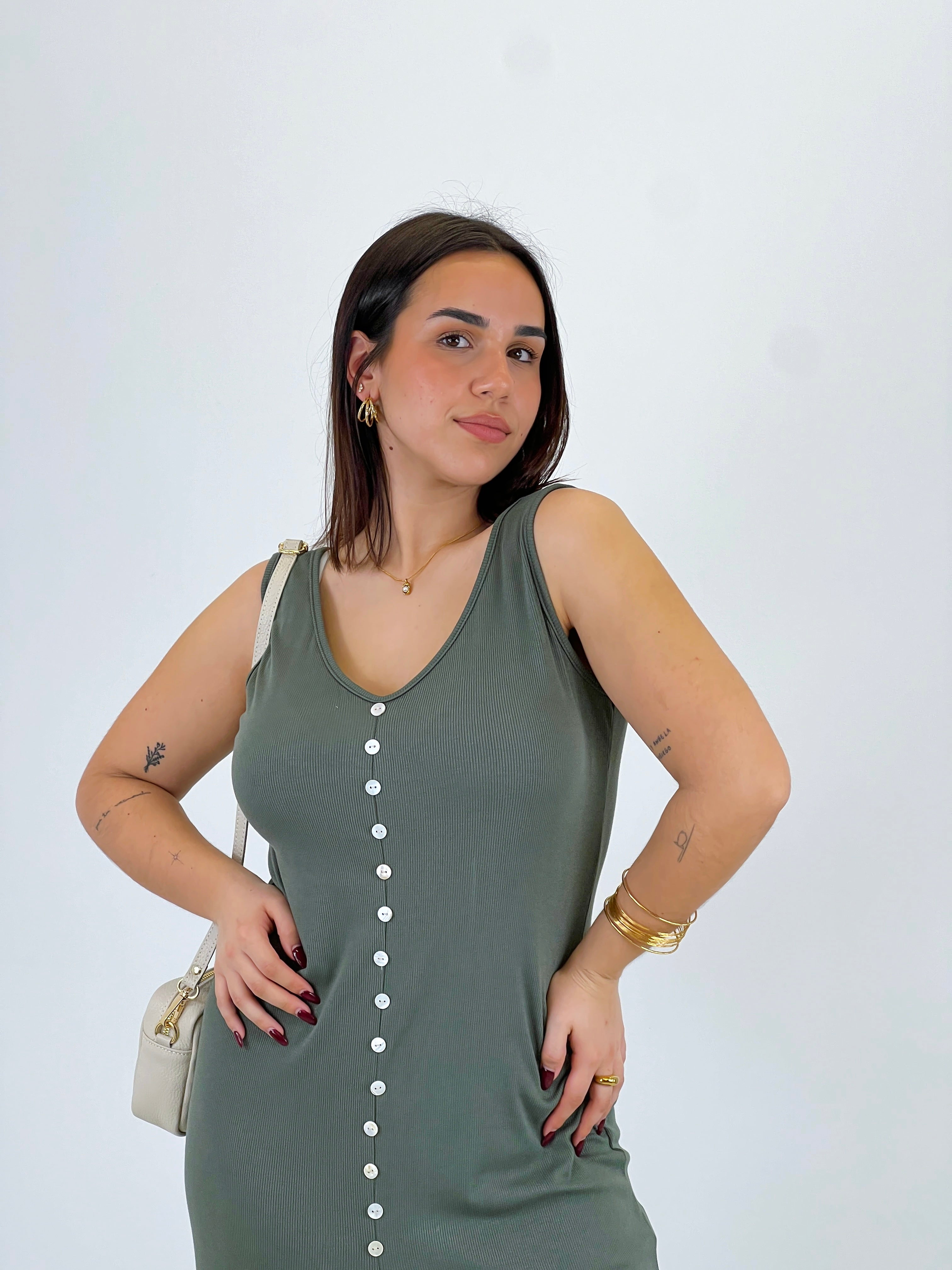 Vestido canalé botones