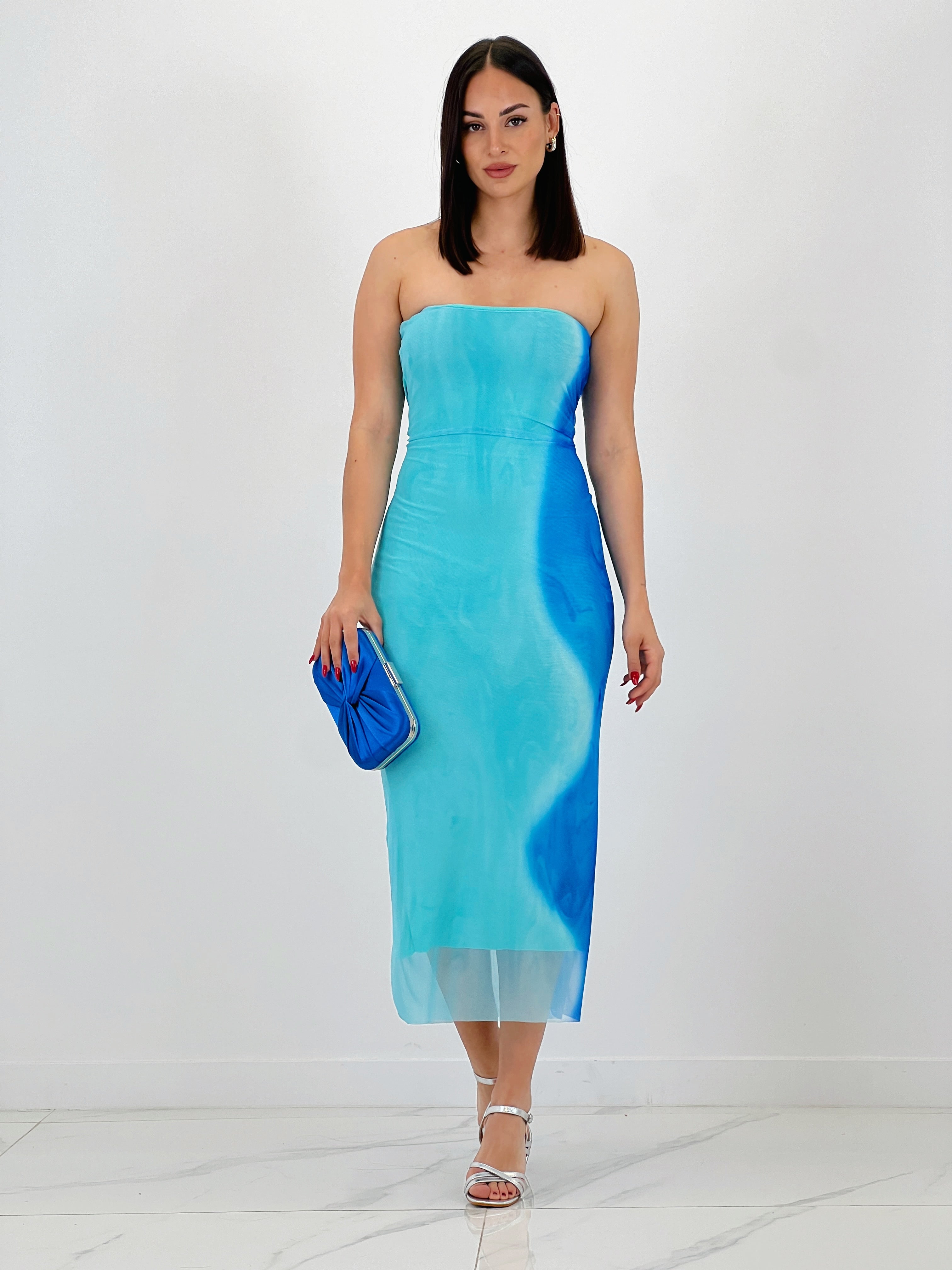 Vestido palabra de honor tul