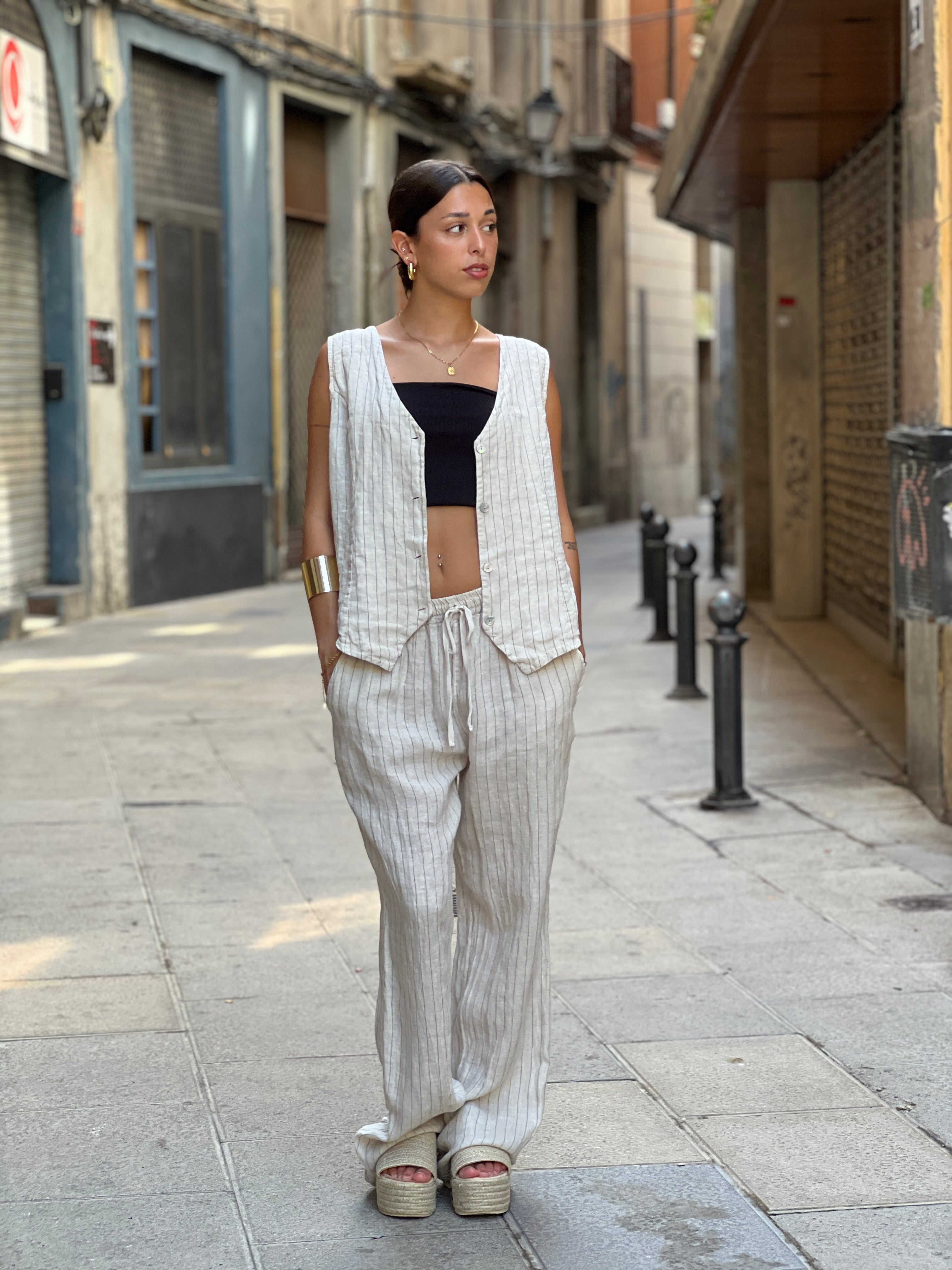 Gilet in lino a righe