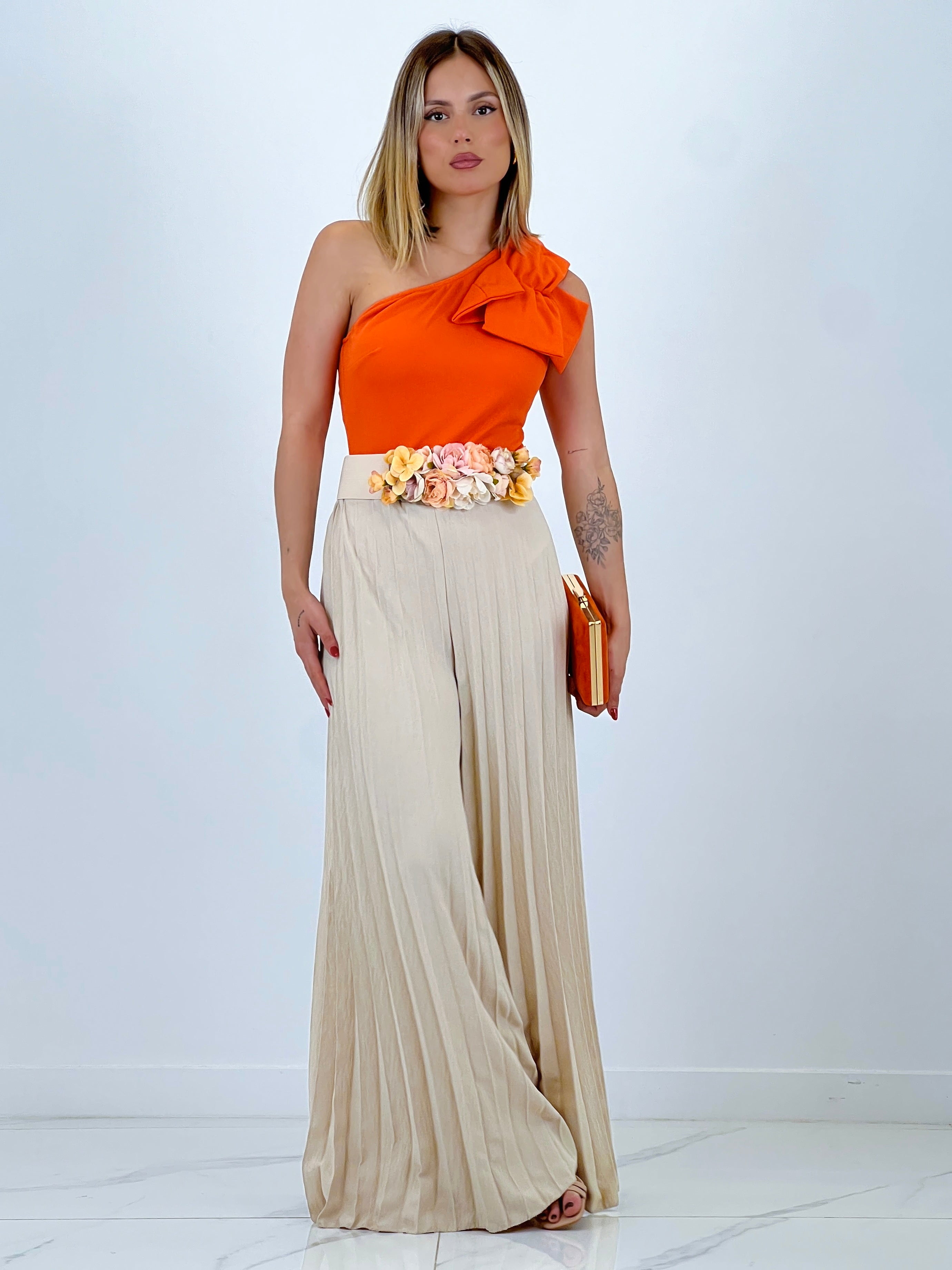 Body asimétrico lazo