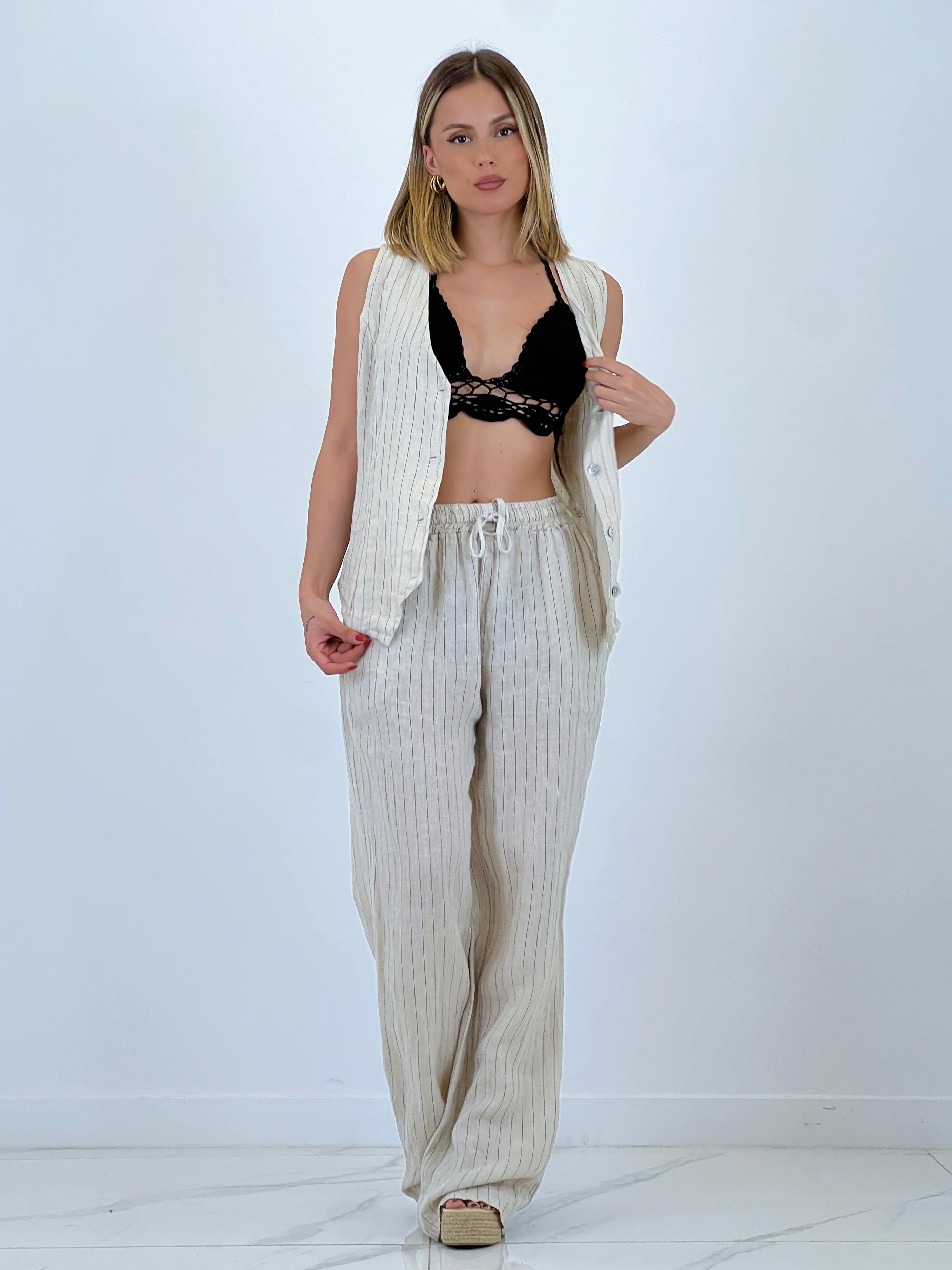 Gilet in lino a righe