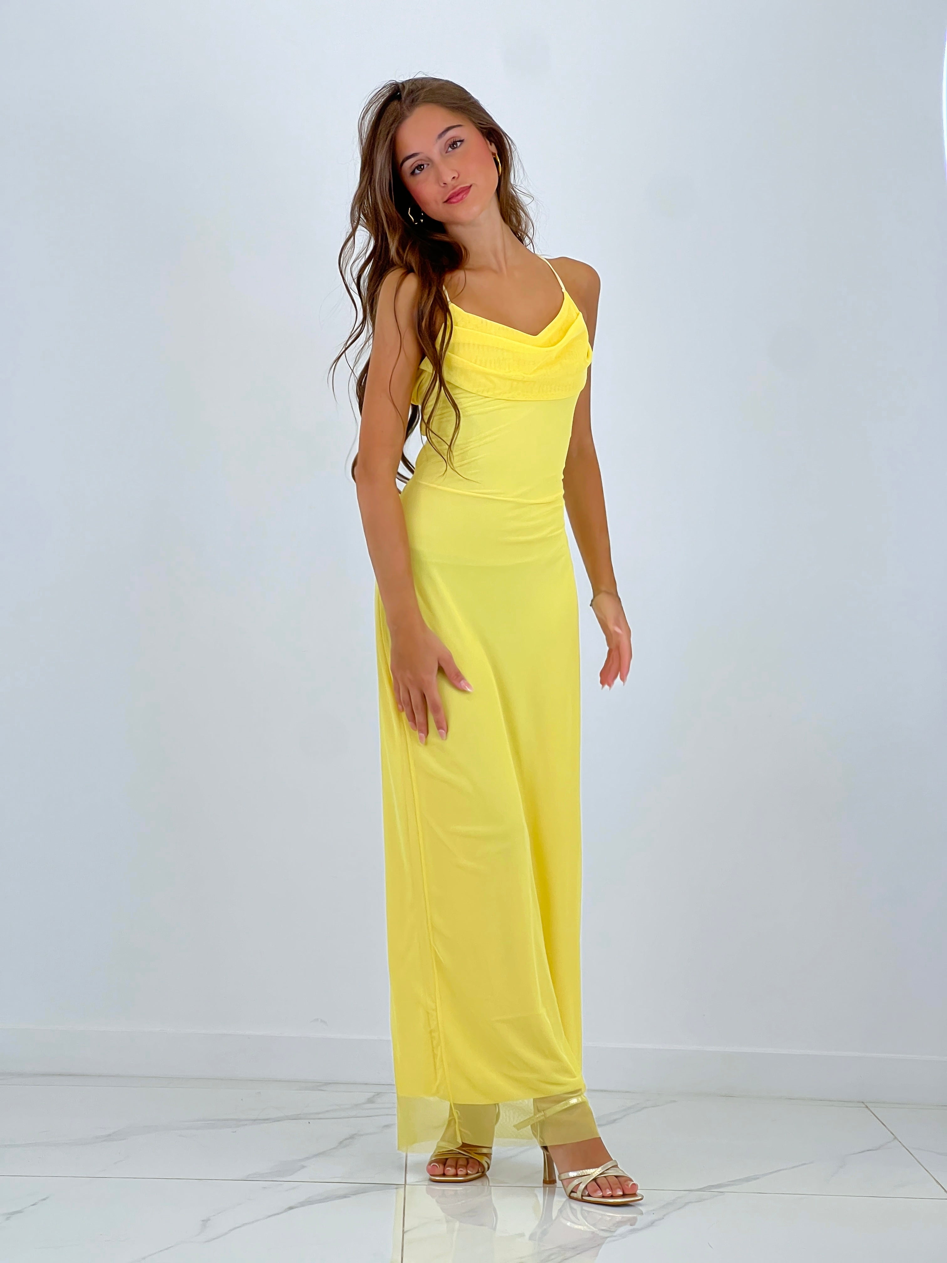 Vestido midi tirante tul