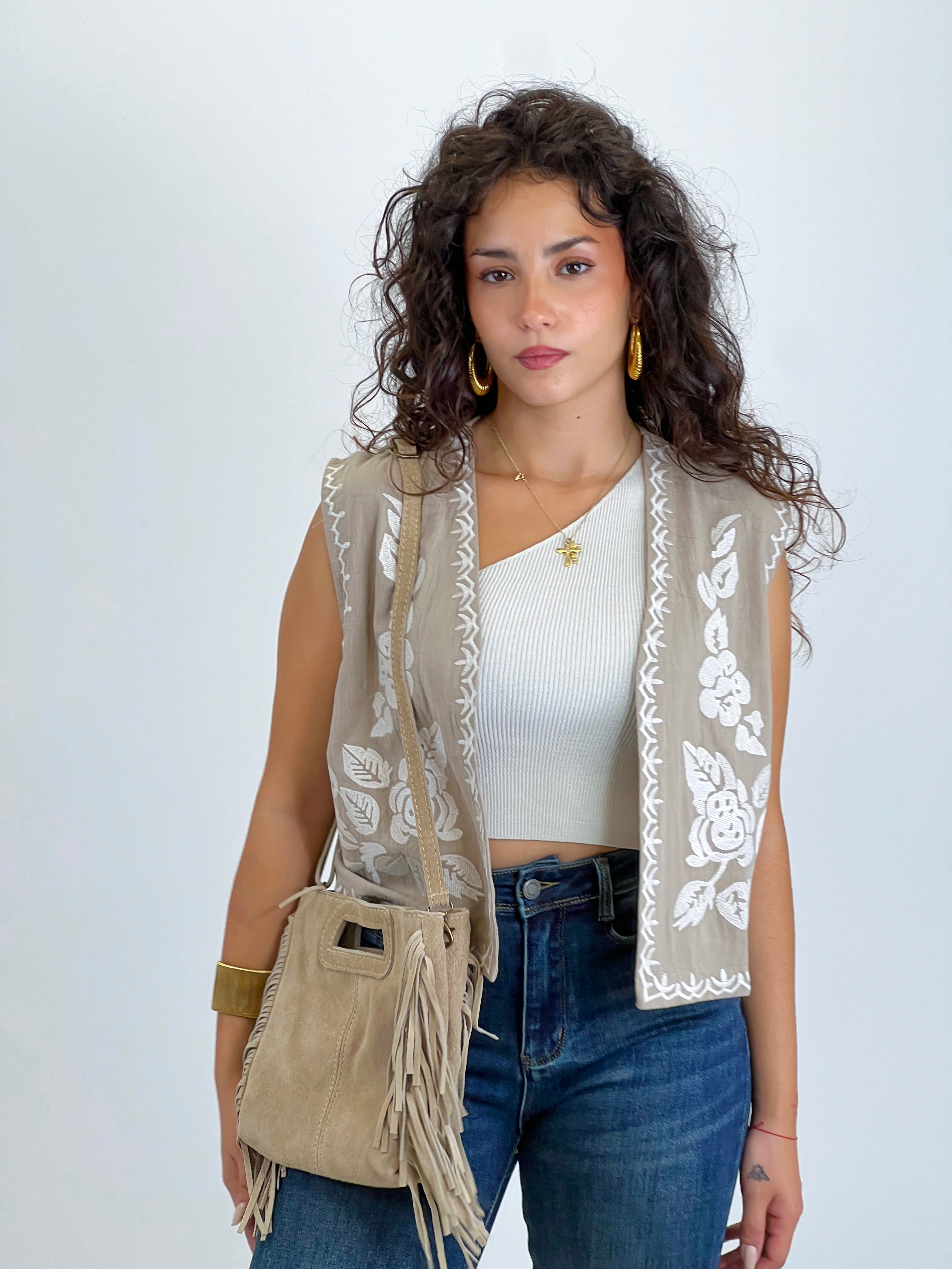 Gilet aperto ricamato