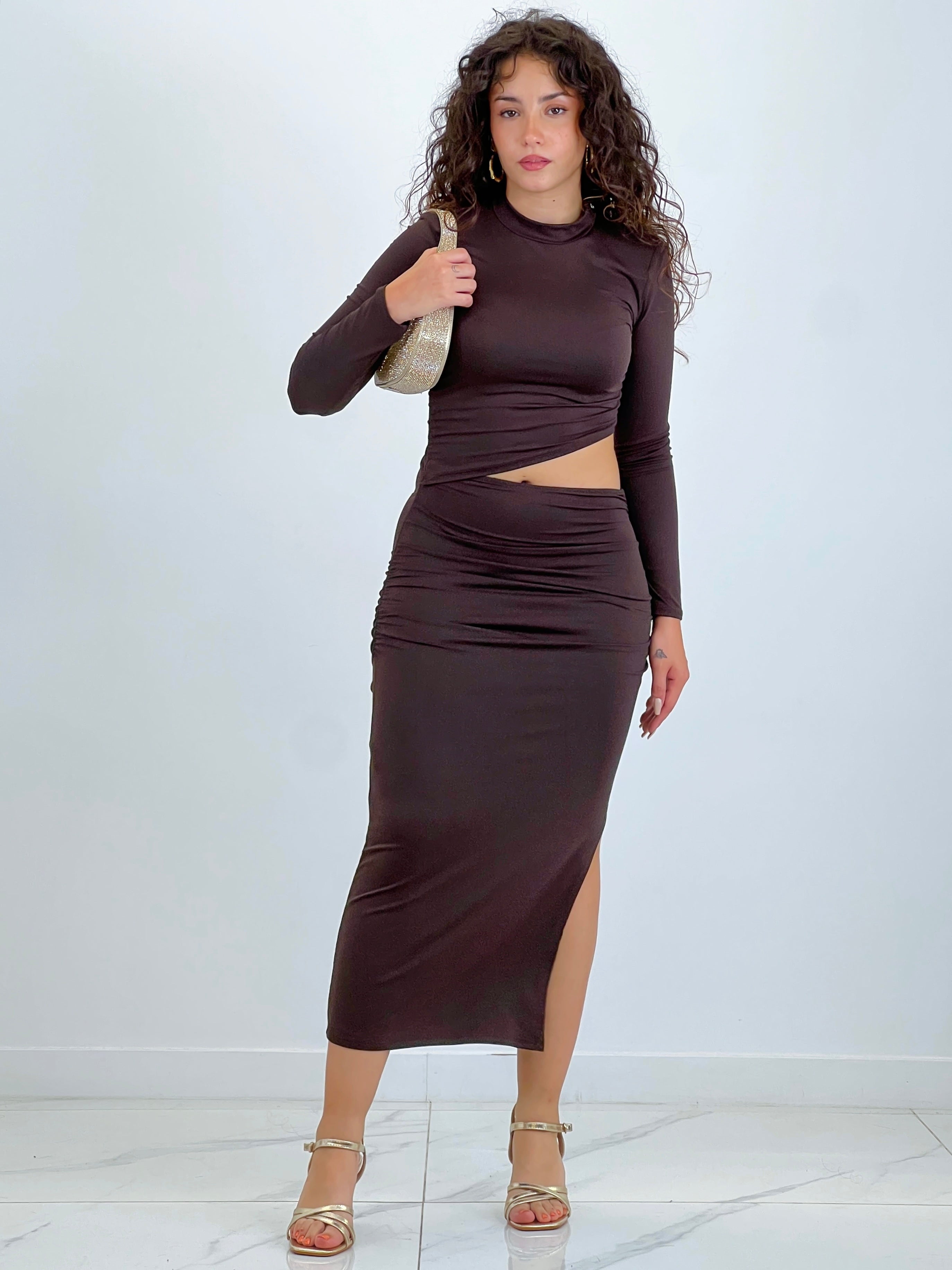 Vestido midi cintura cut out