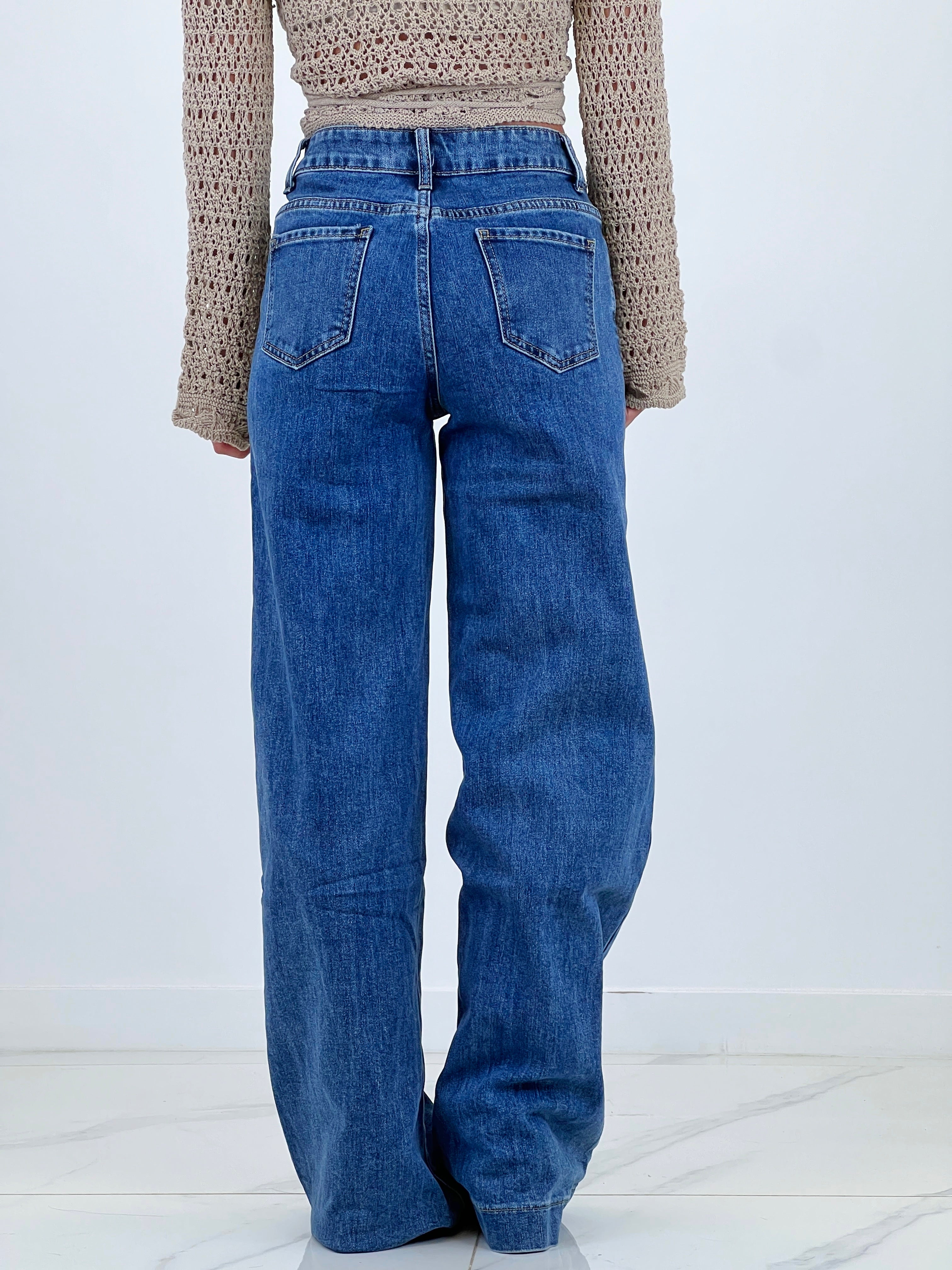 Wide leg seam jeans