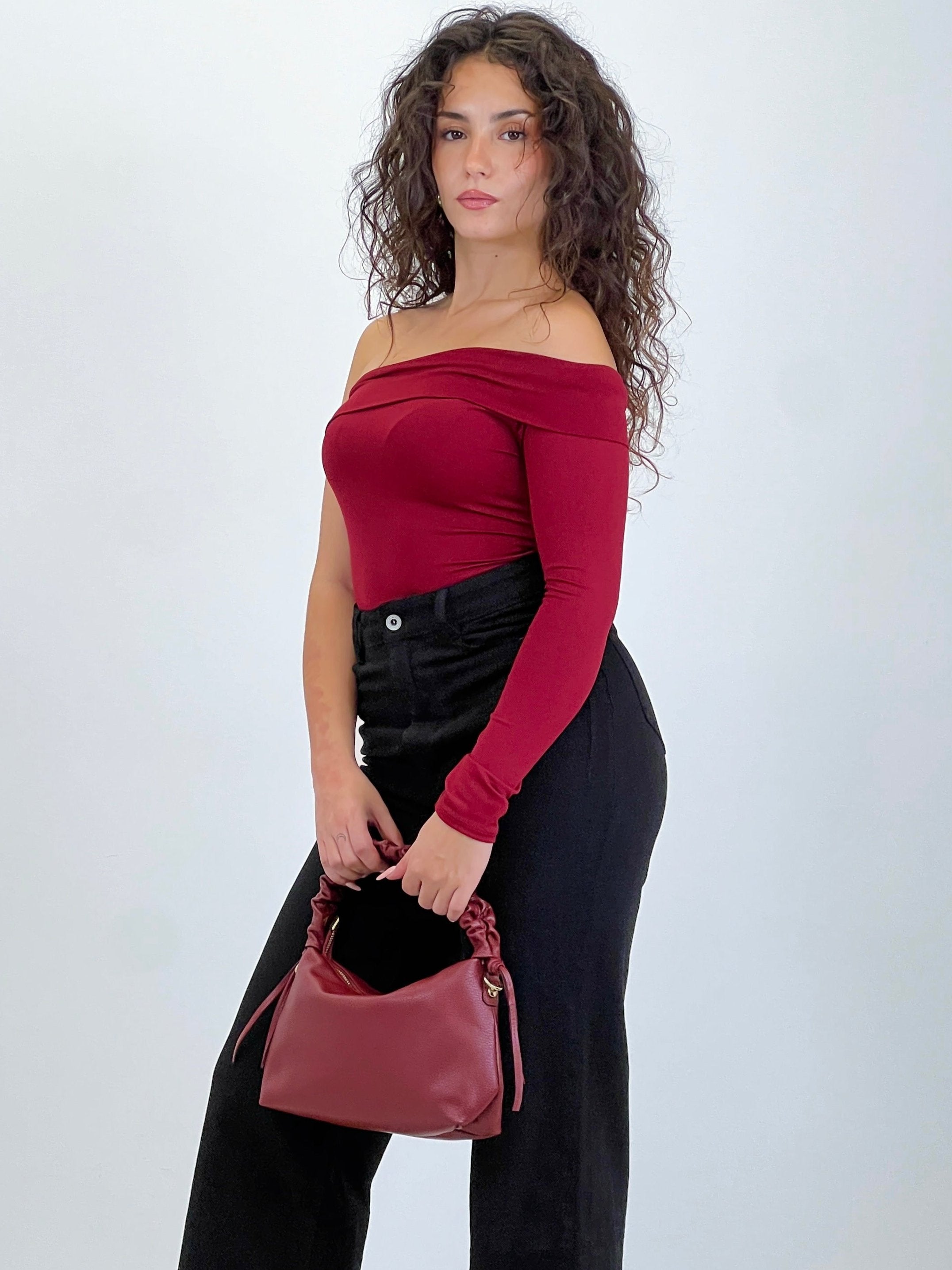 Bolso de piel asa arrugada