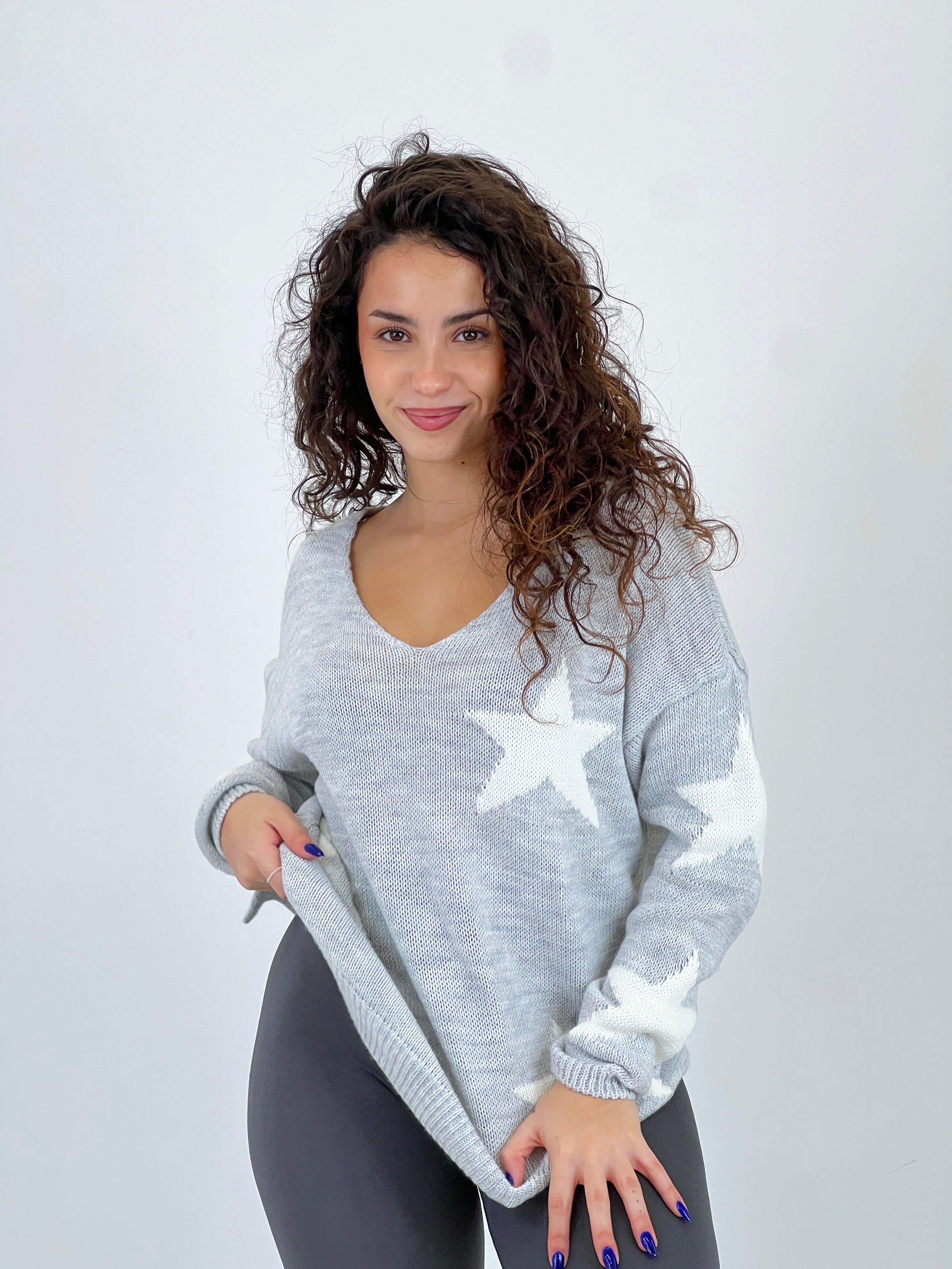 Jersey decote em V estrelas