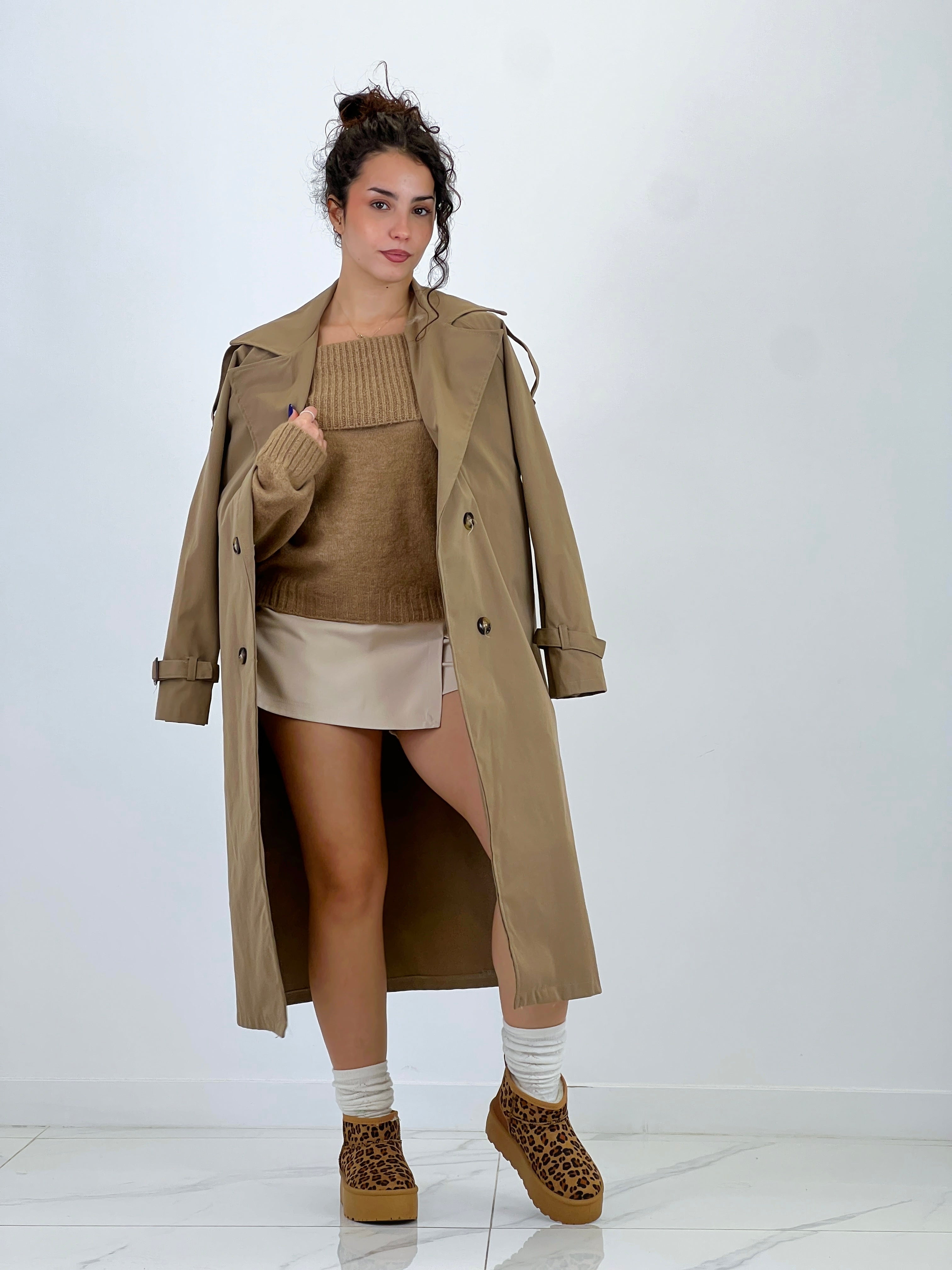 Gabardina trench larga