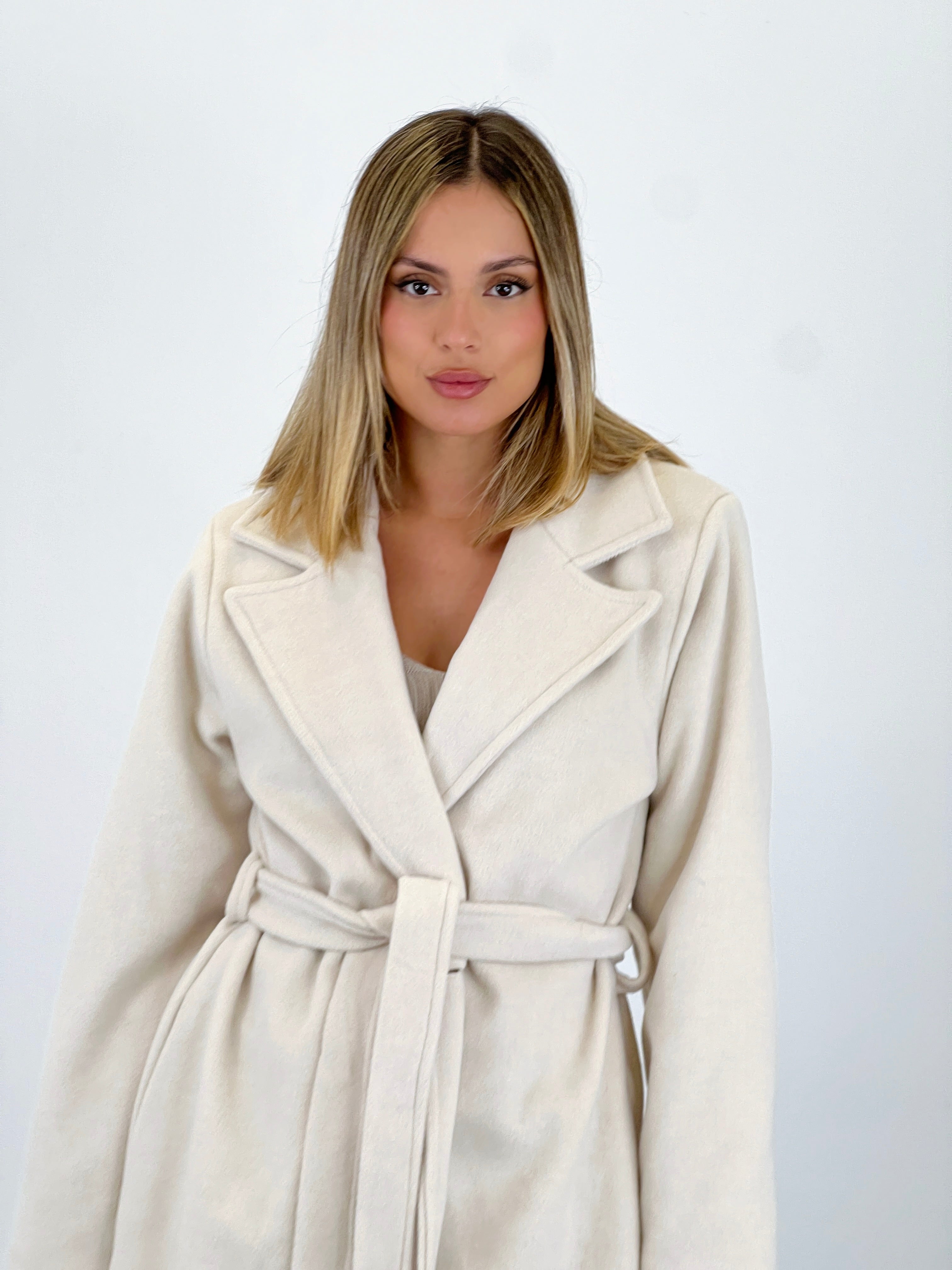 Abrigo cinturón soft