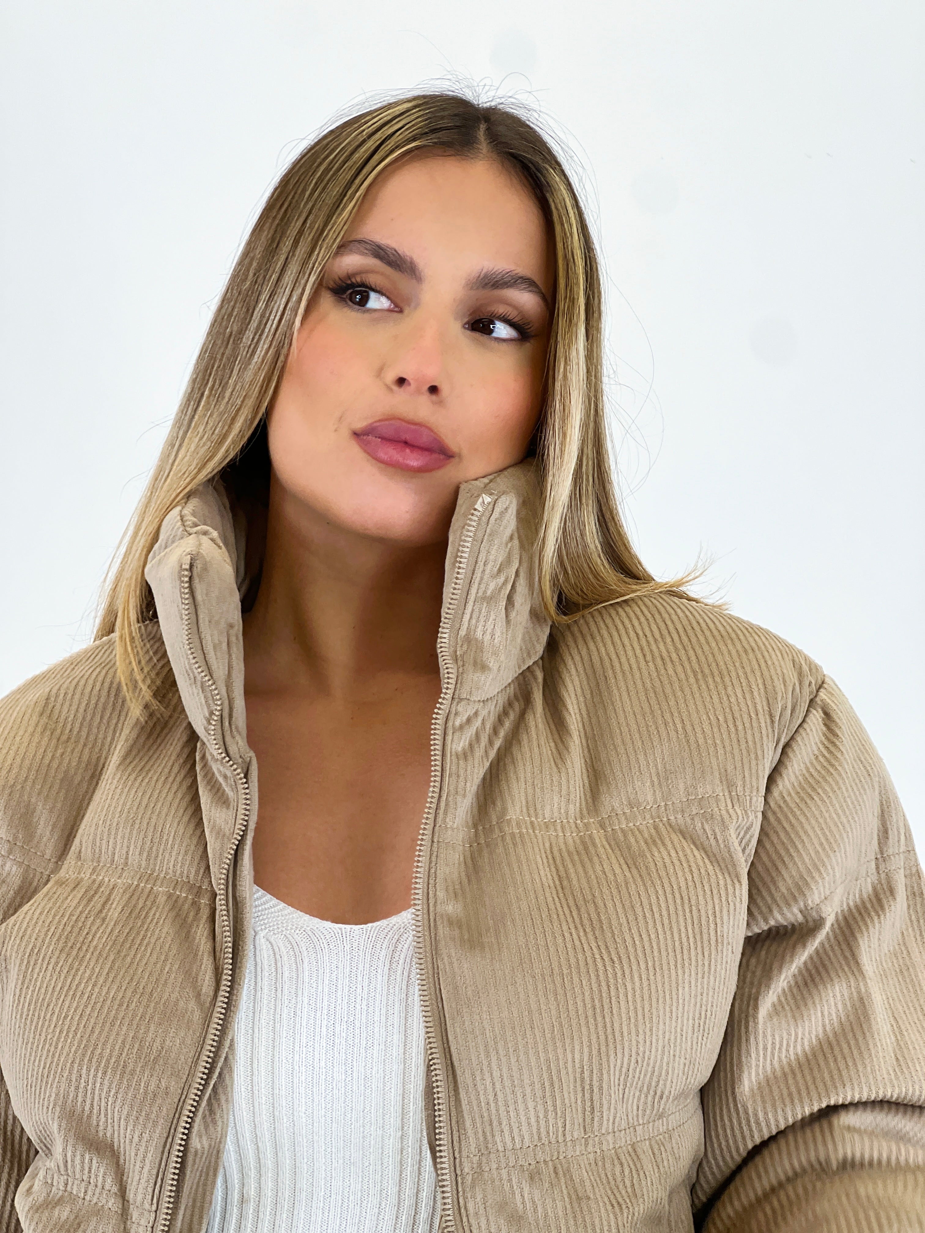 Chaqueta puffer pana