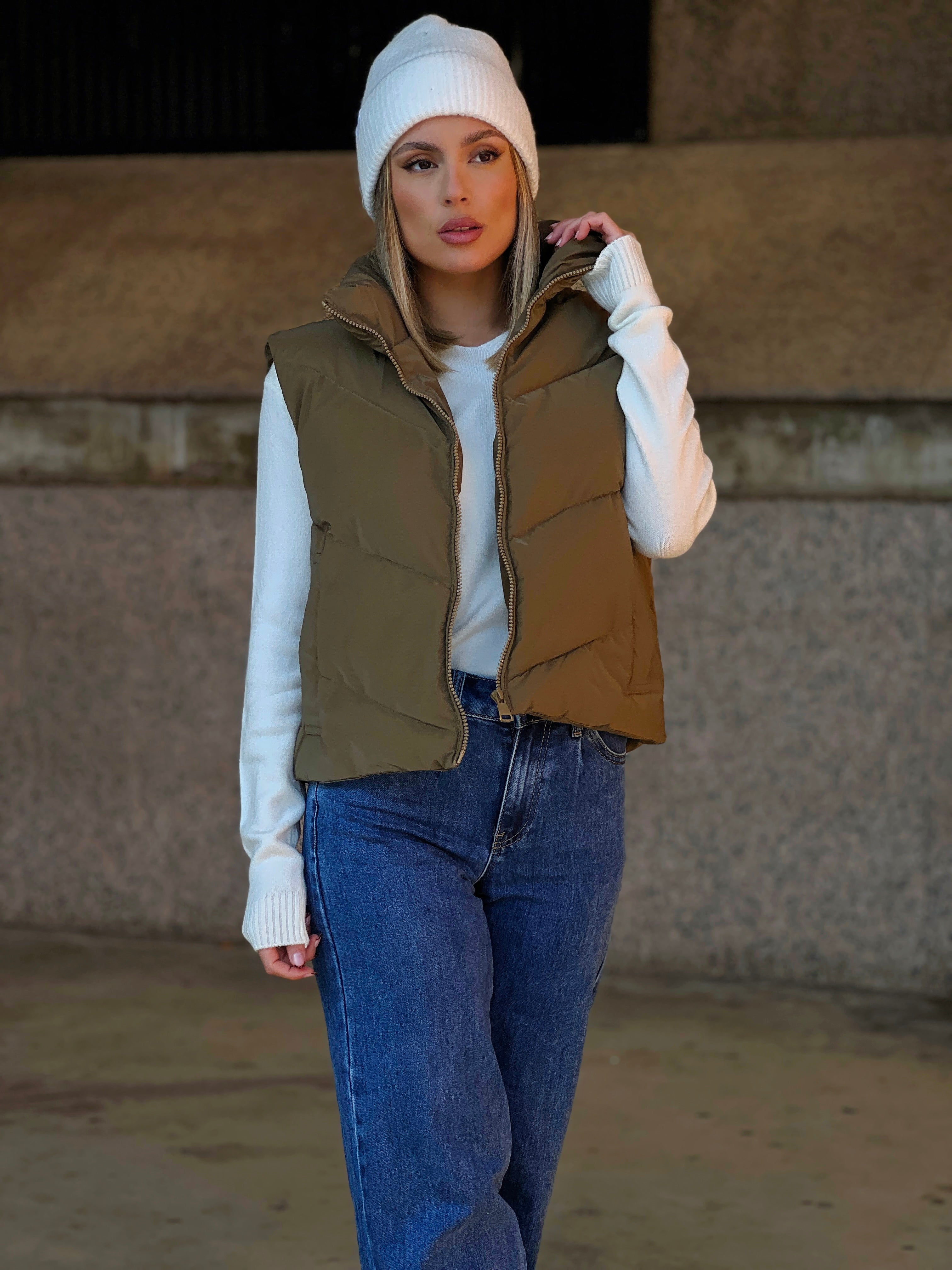 Chaleco crop acolchado