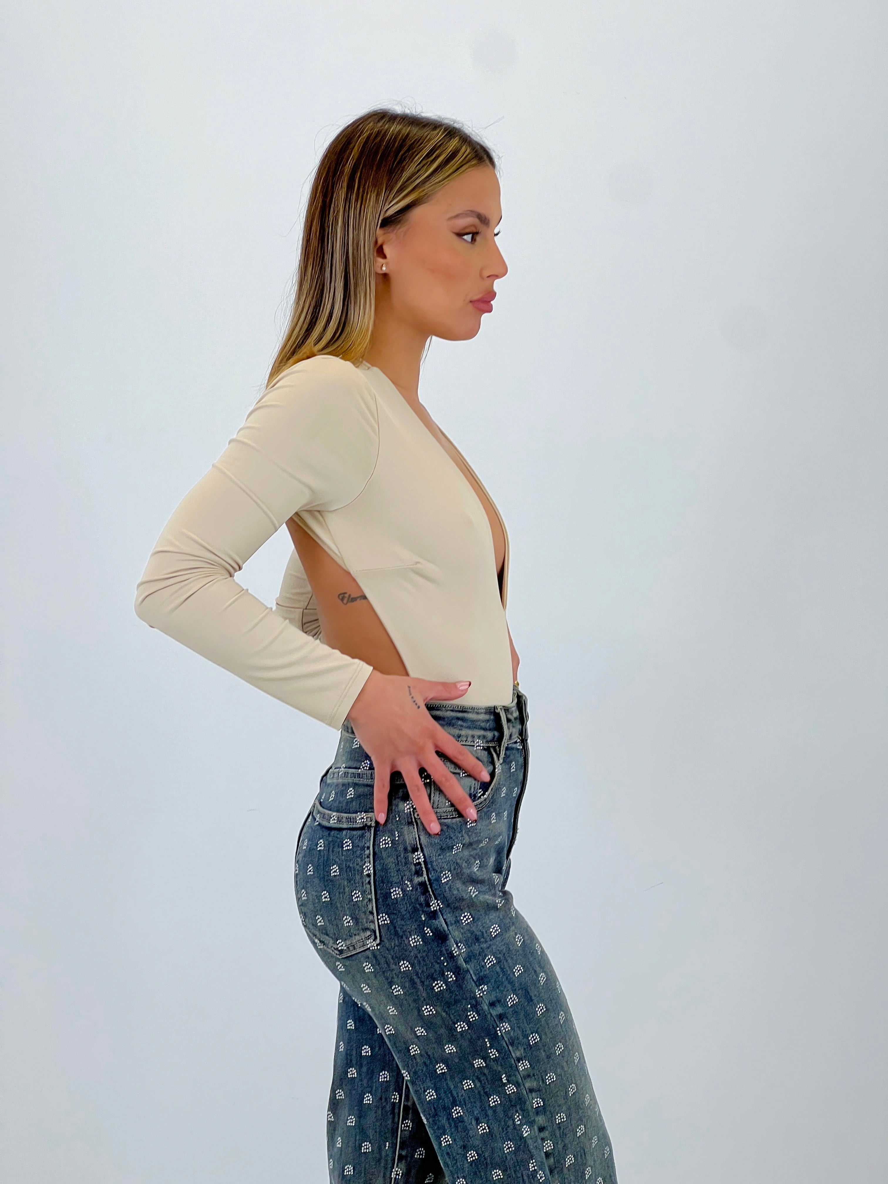 Body escotado arandela