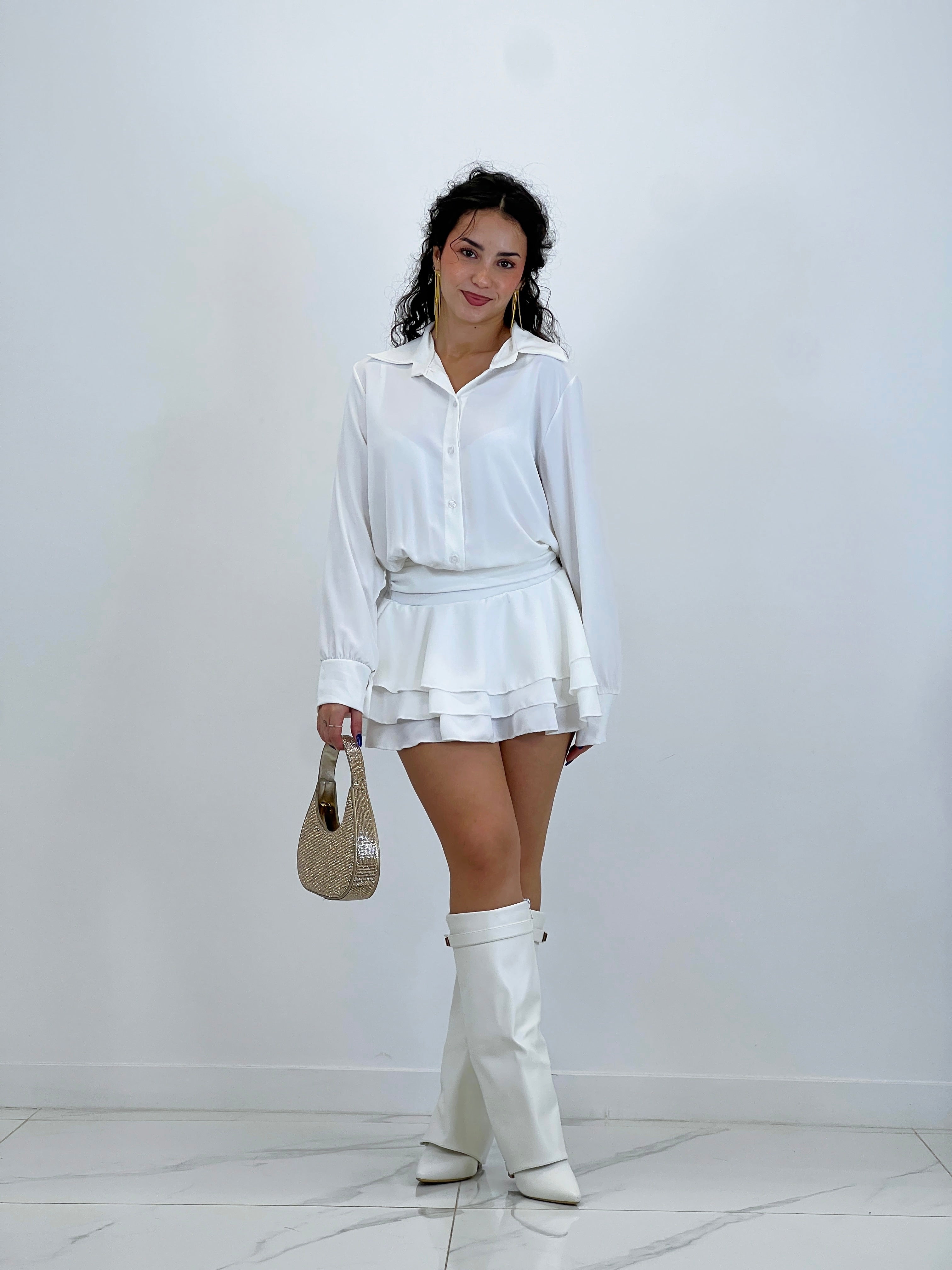 Vestido camisero falda volantes