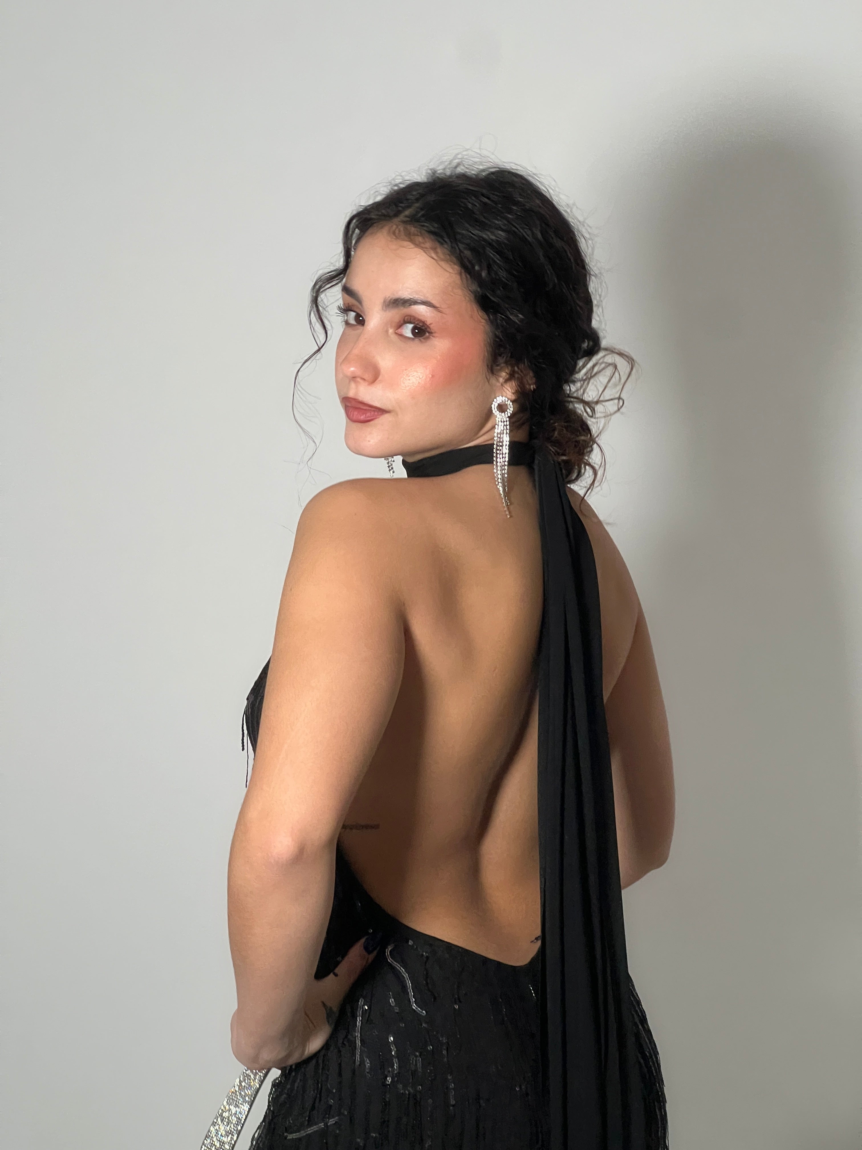 Mono halter flecos lentejuelas