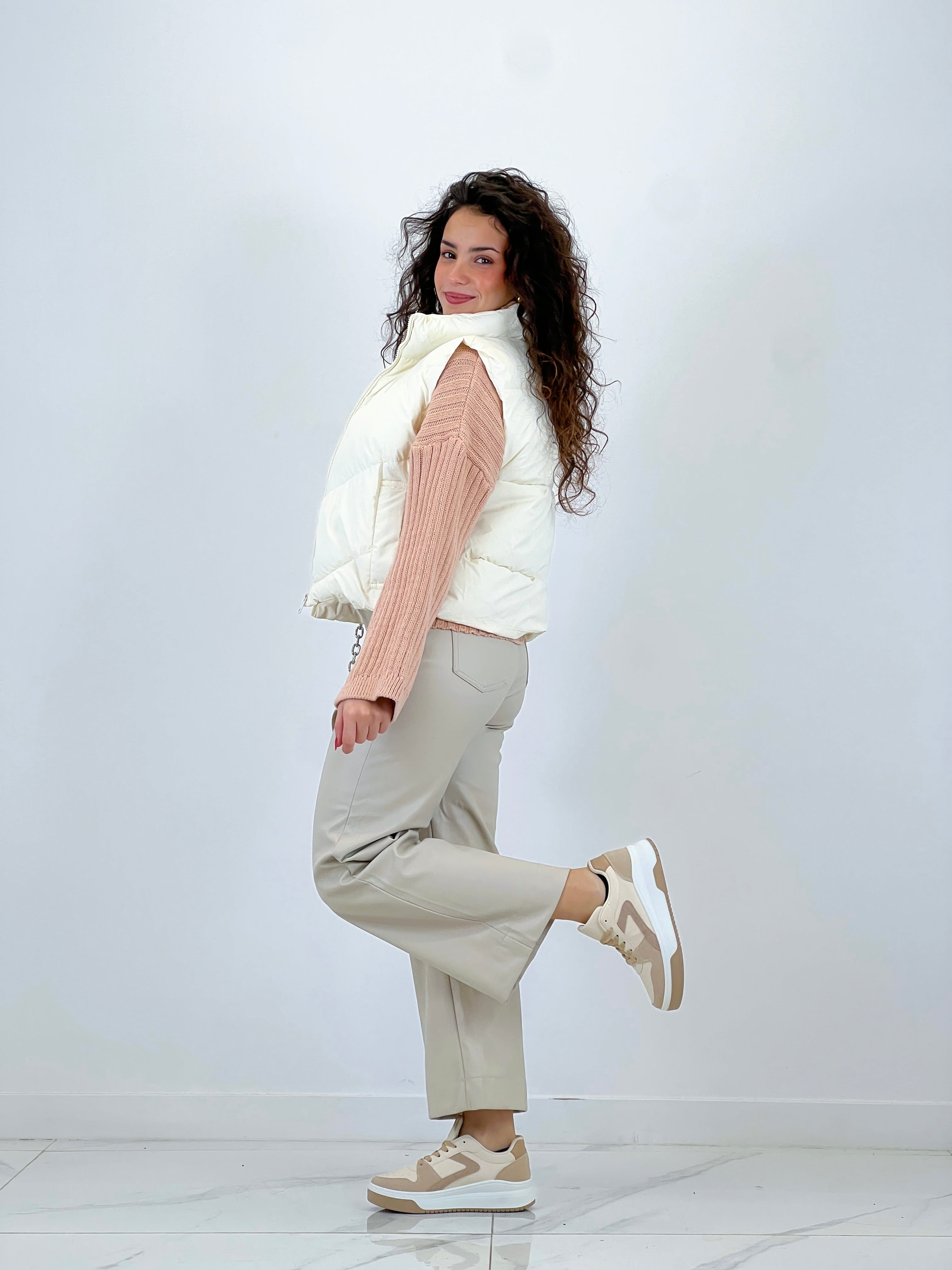 Chaleco crop acolchado