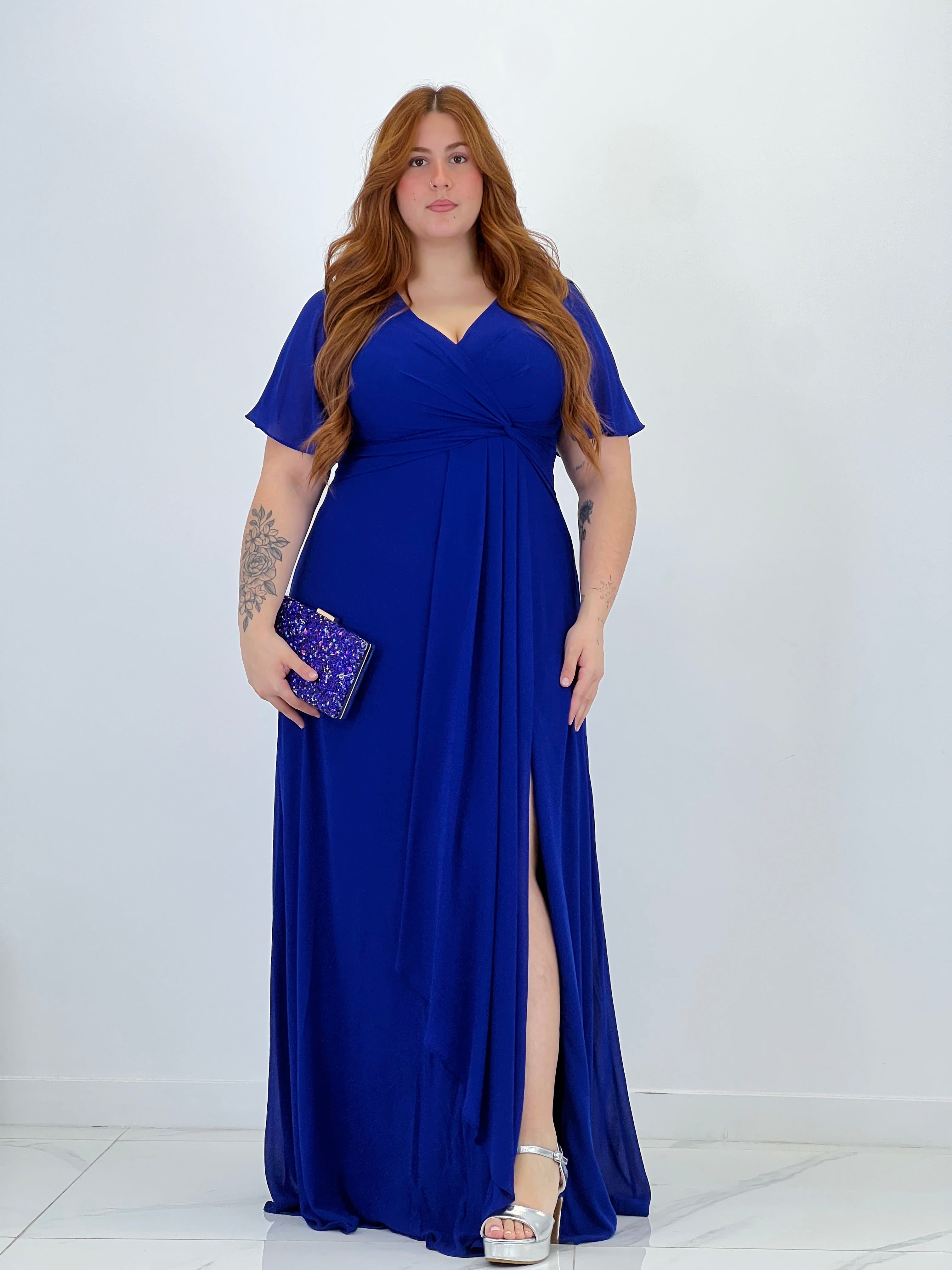 Donna dress with sleeves