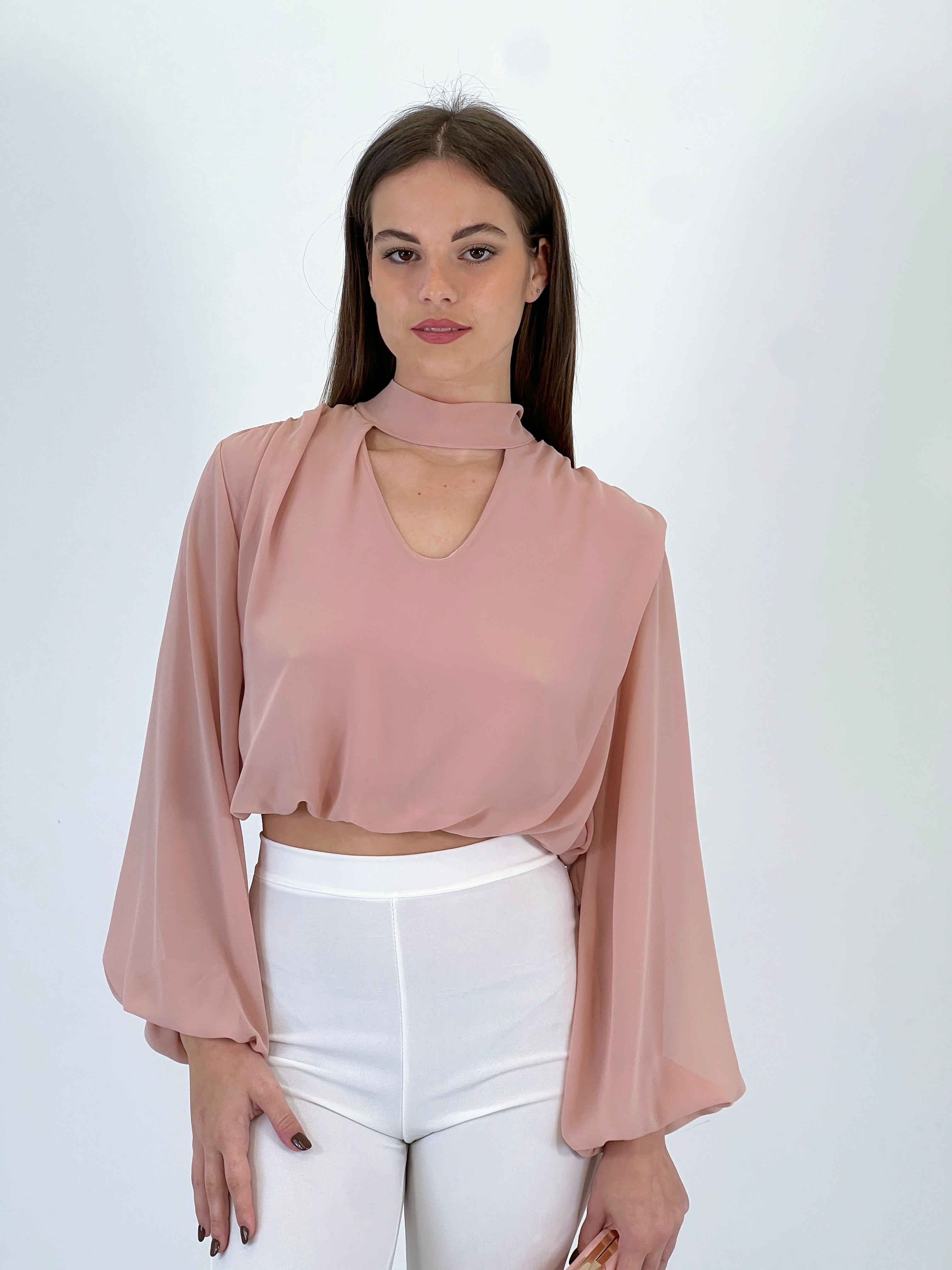 Blusa crop gasa choker