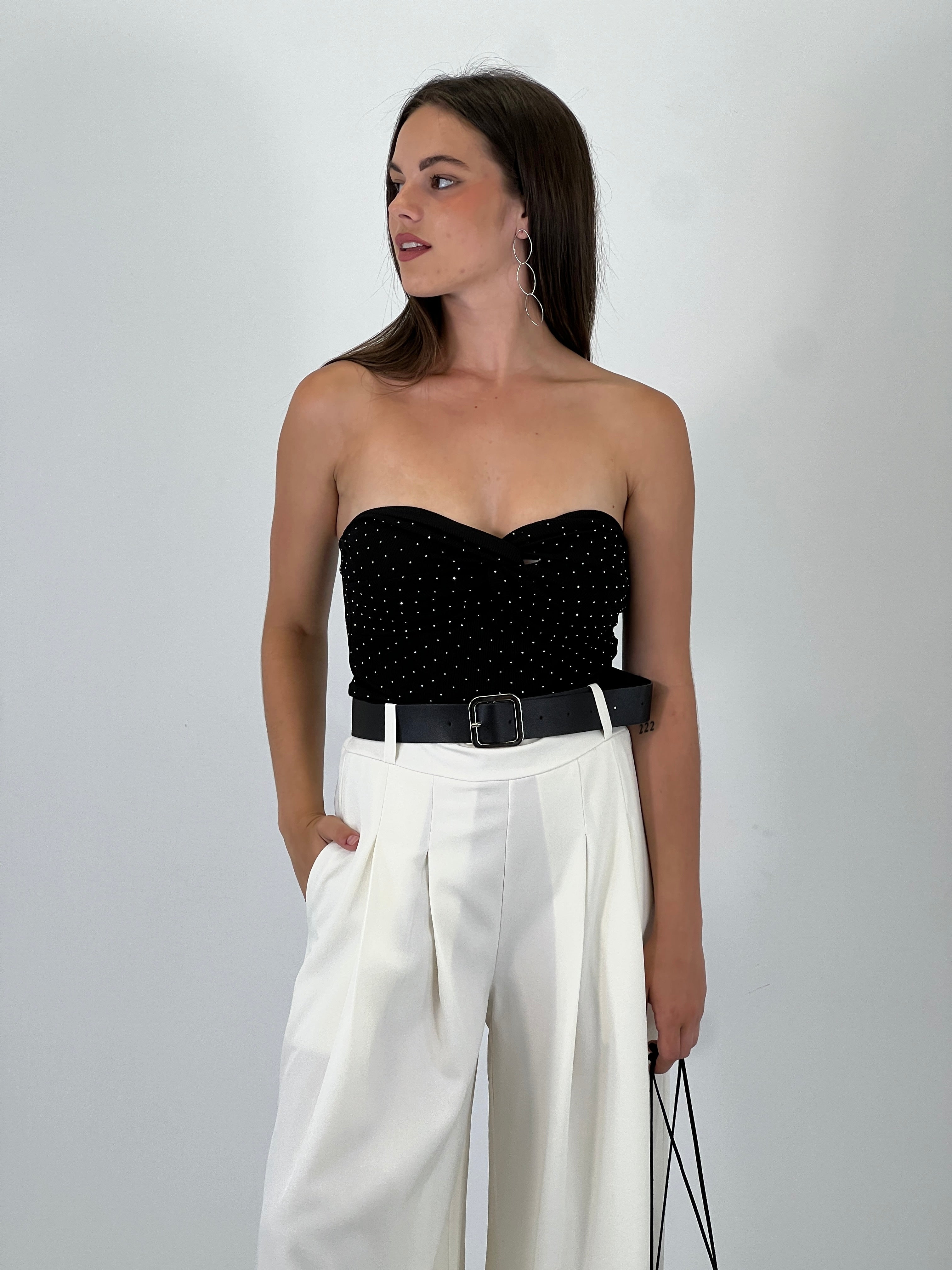 Pantalón pinzas suelto