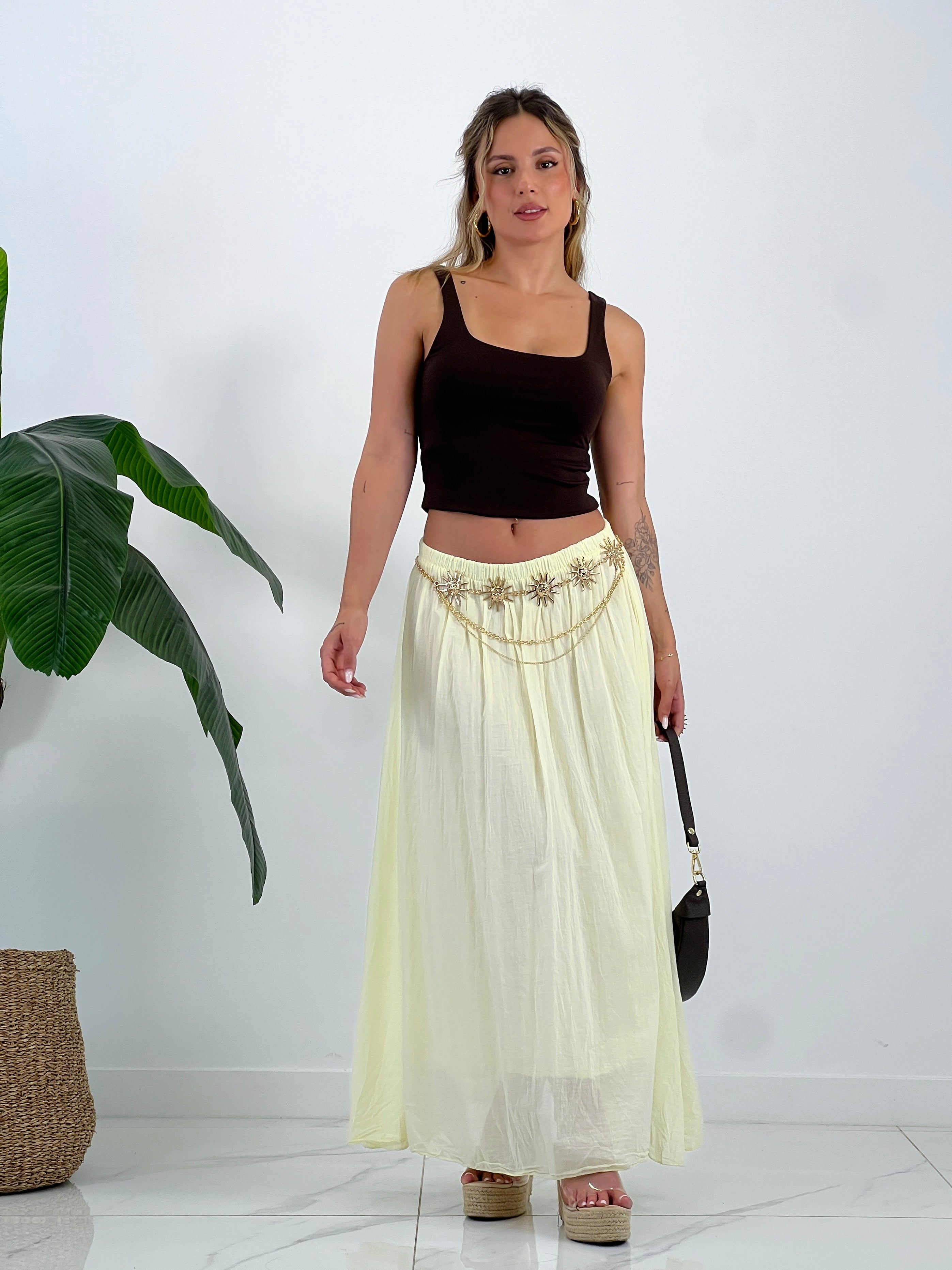 Falda larga efecto arrugado