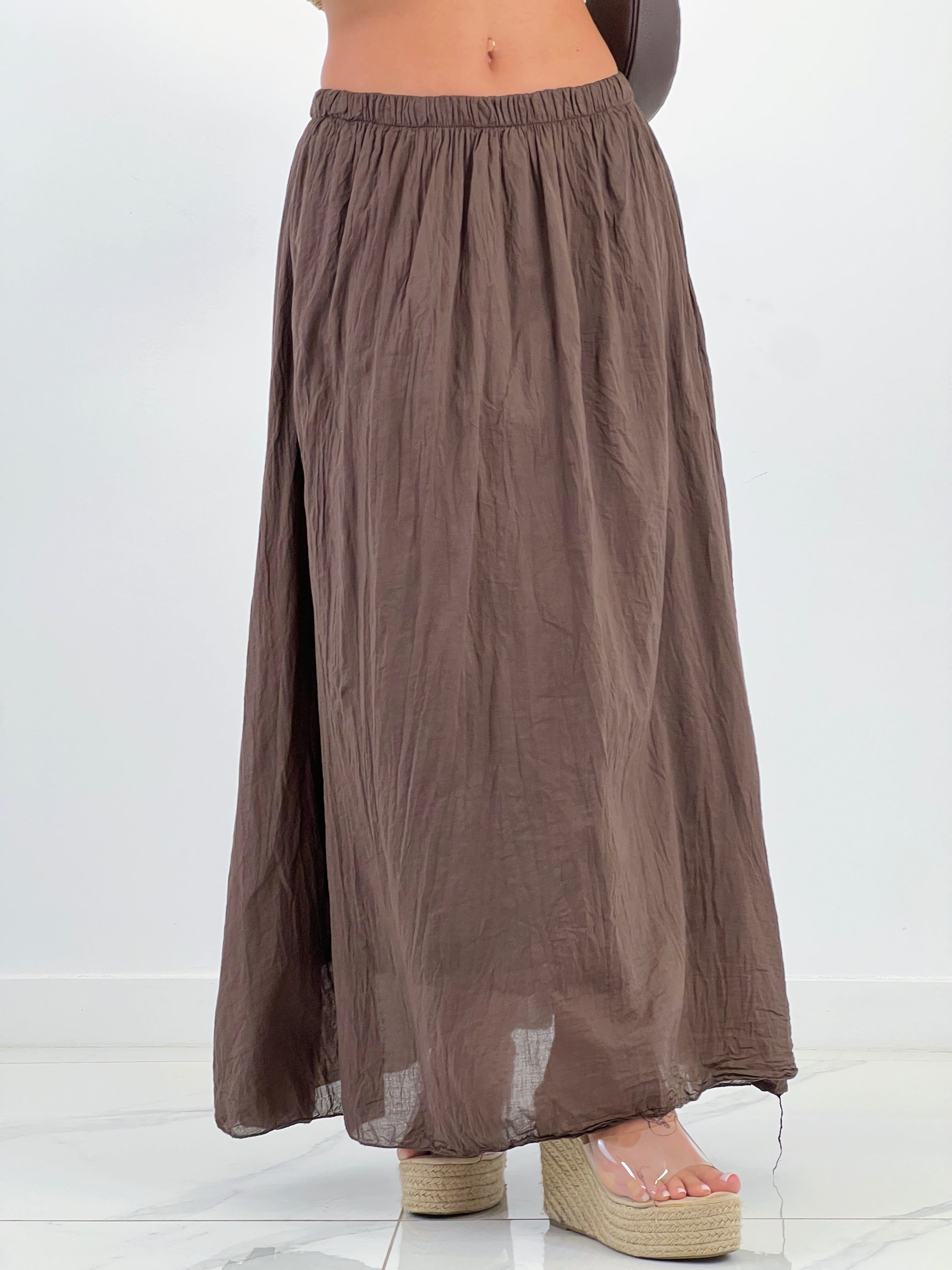 Falda larga efecto arrugado