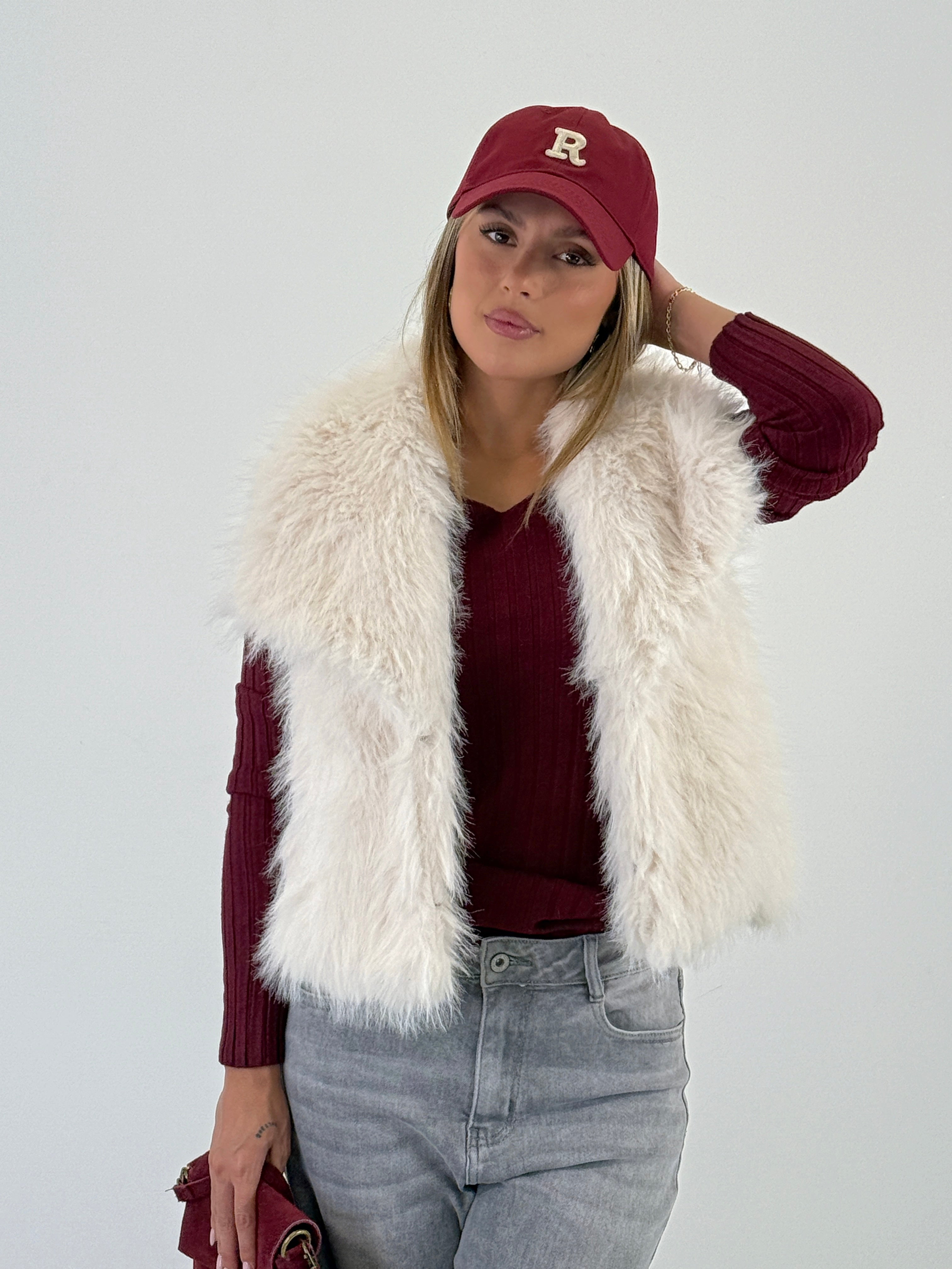 Chaleco efecto pelo cropped solapas